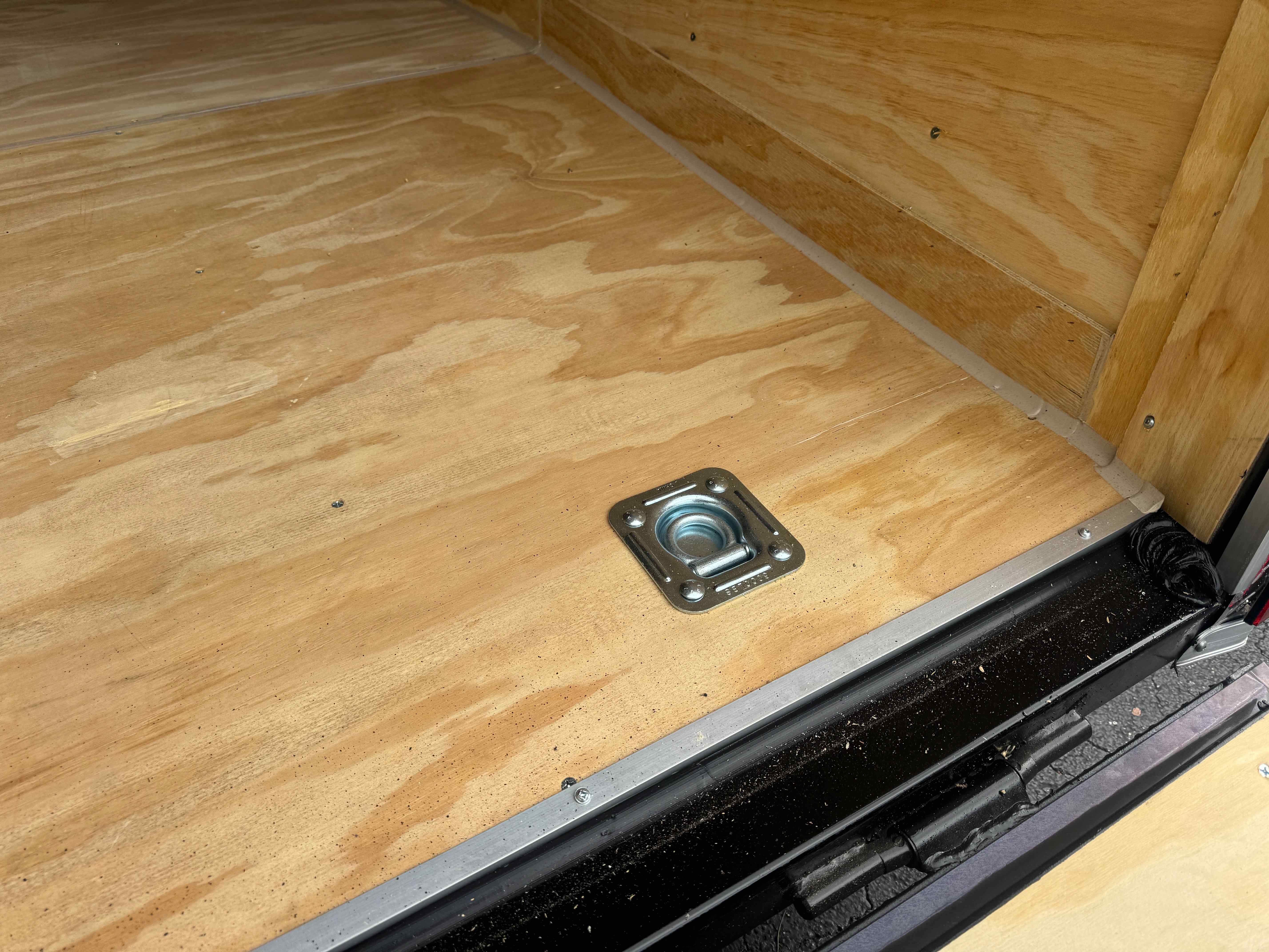New 8.5×28 CYNERGY CARGO Enclosed Trailer