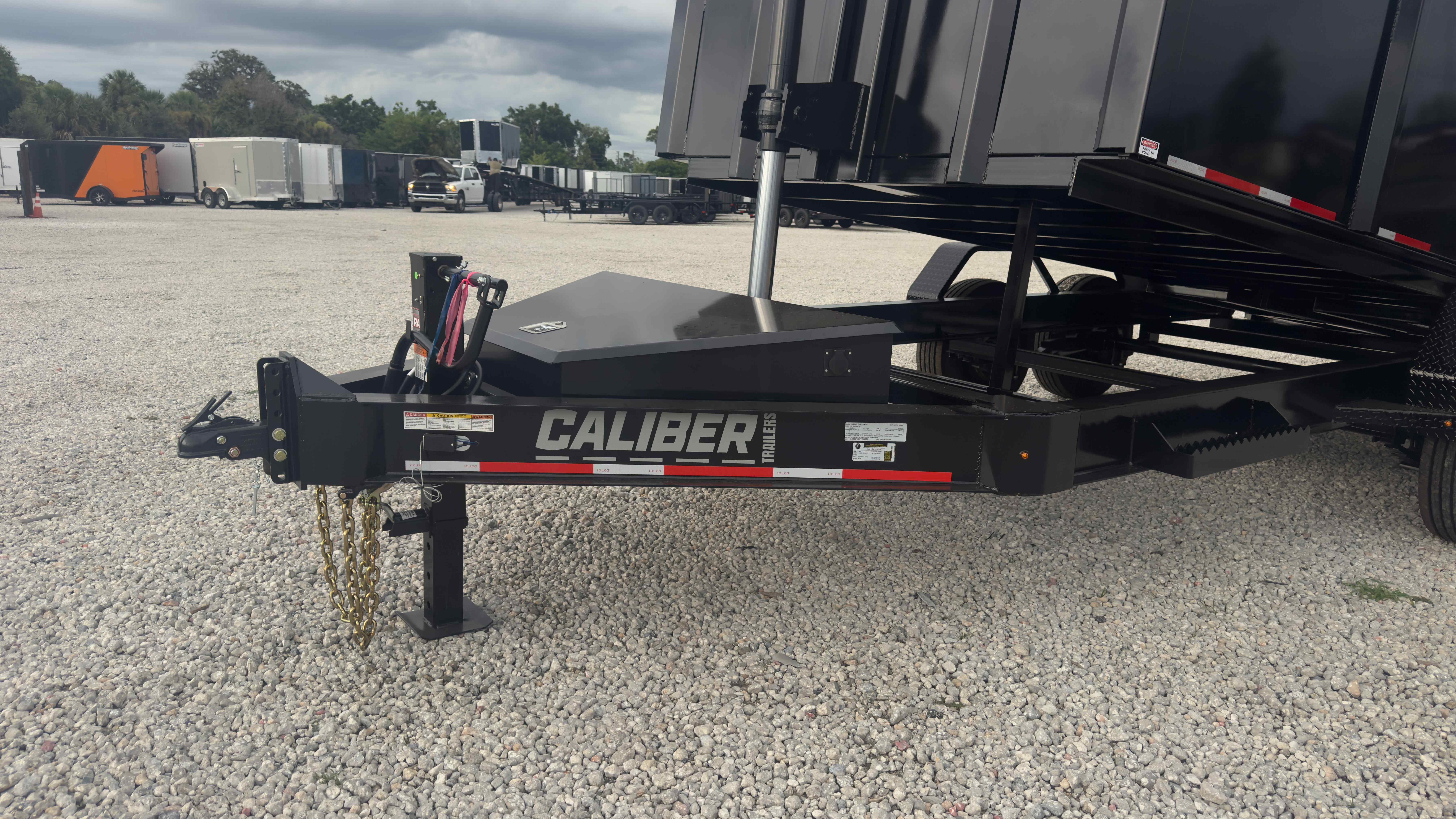 New 7×16 Caliber Dump Trailer