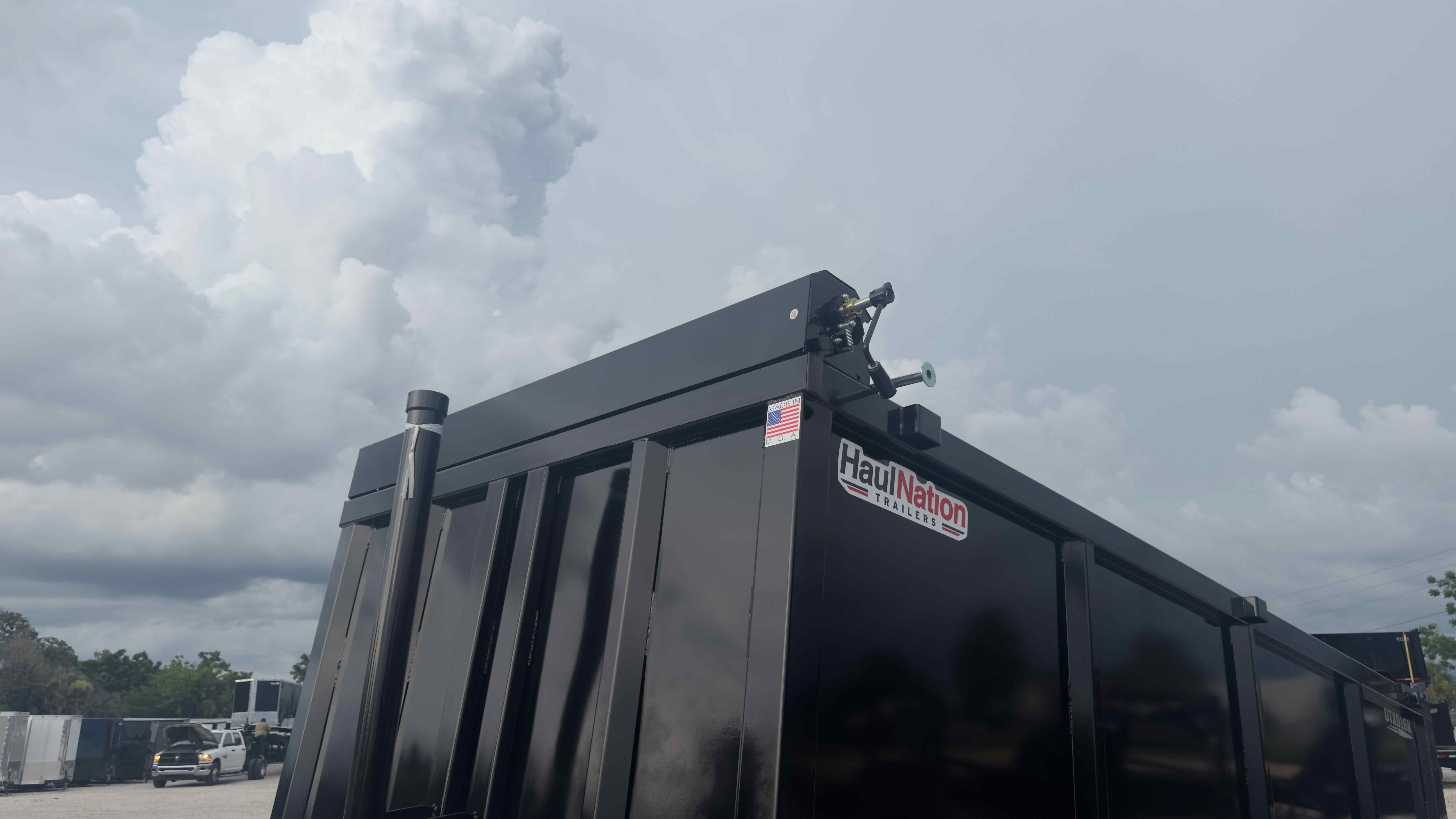 New 7×16 Caliber Dump Trailer