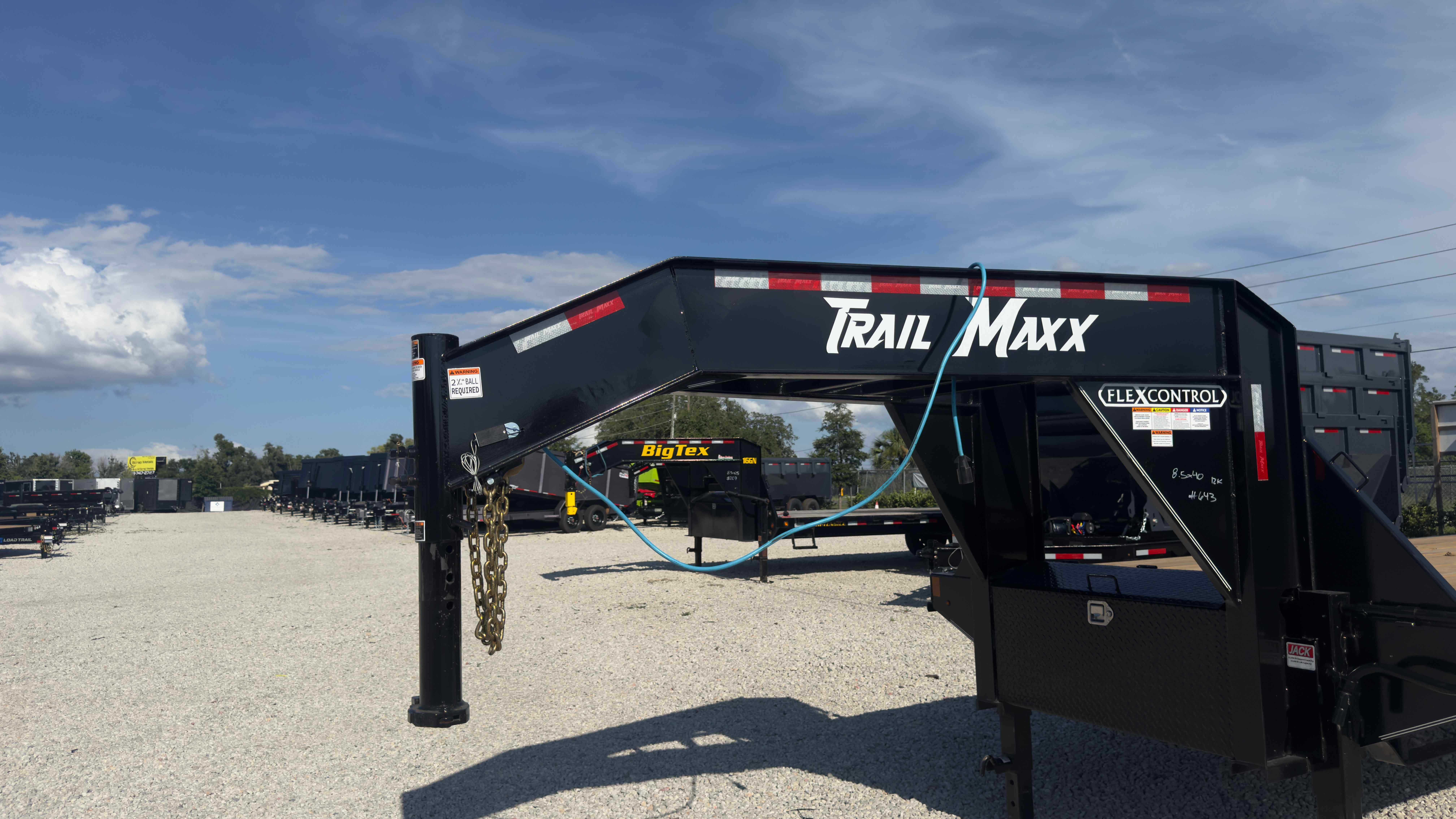 New 8.5×40 TrailMaxx Flatbed Trailer