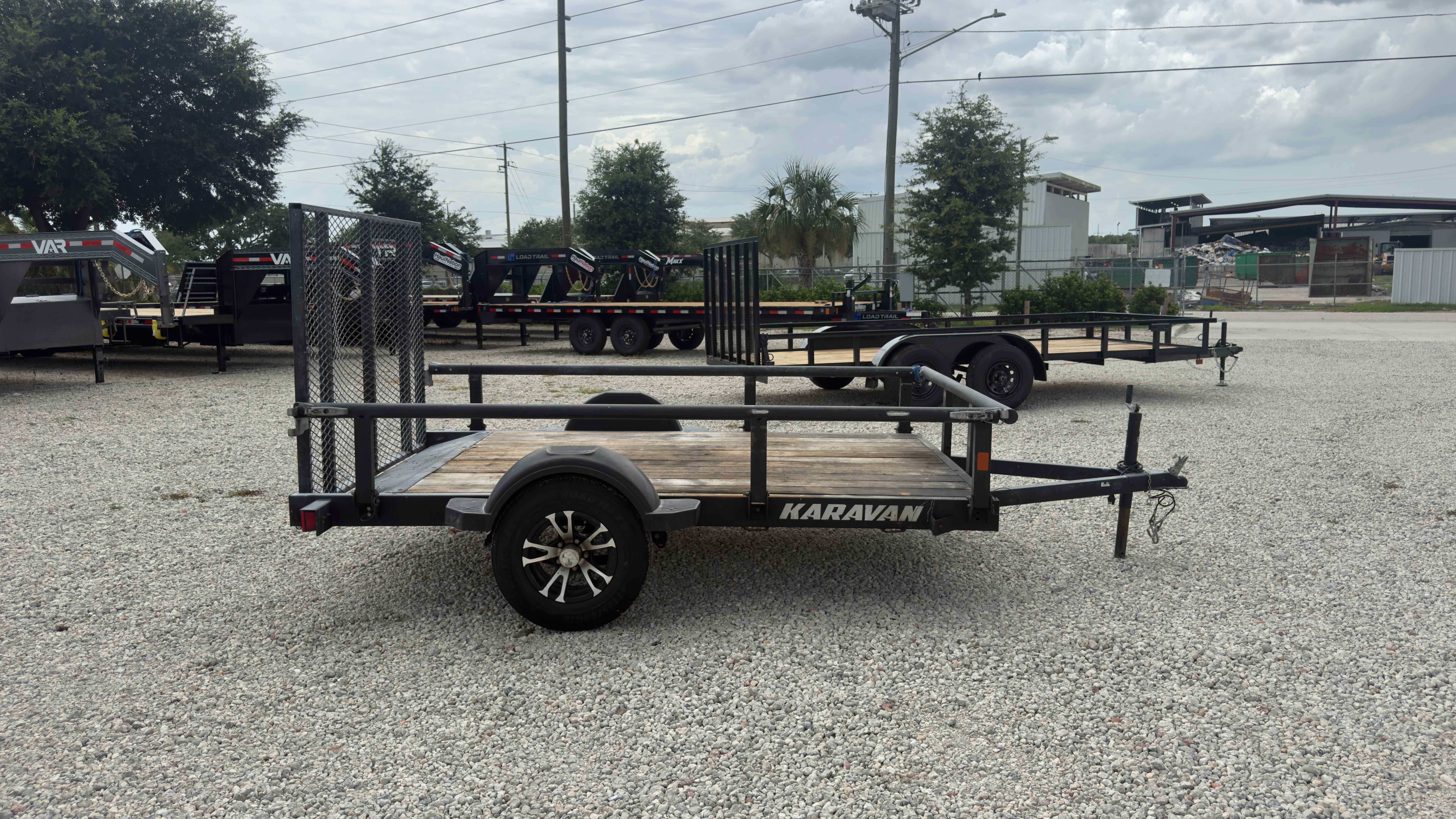 Used 5.5×9 Karavan Utility Trailer