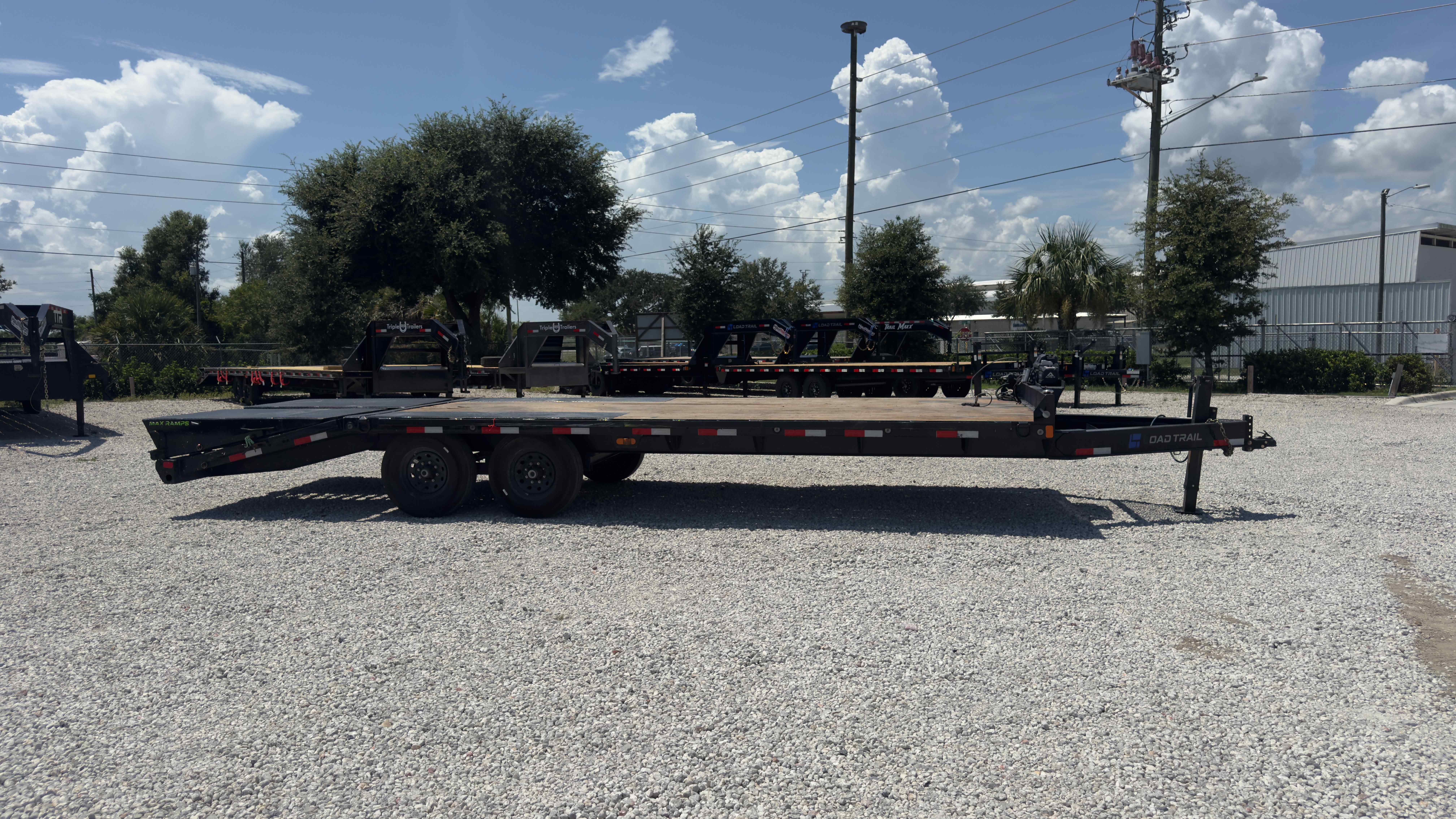 Used 8.5×24 Load Trail Flatbed Trailer
