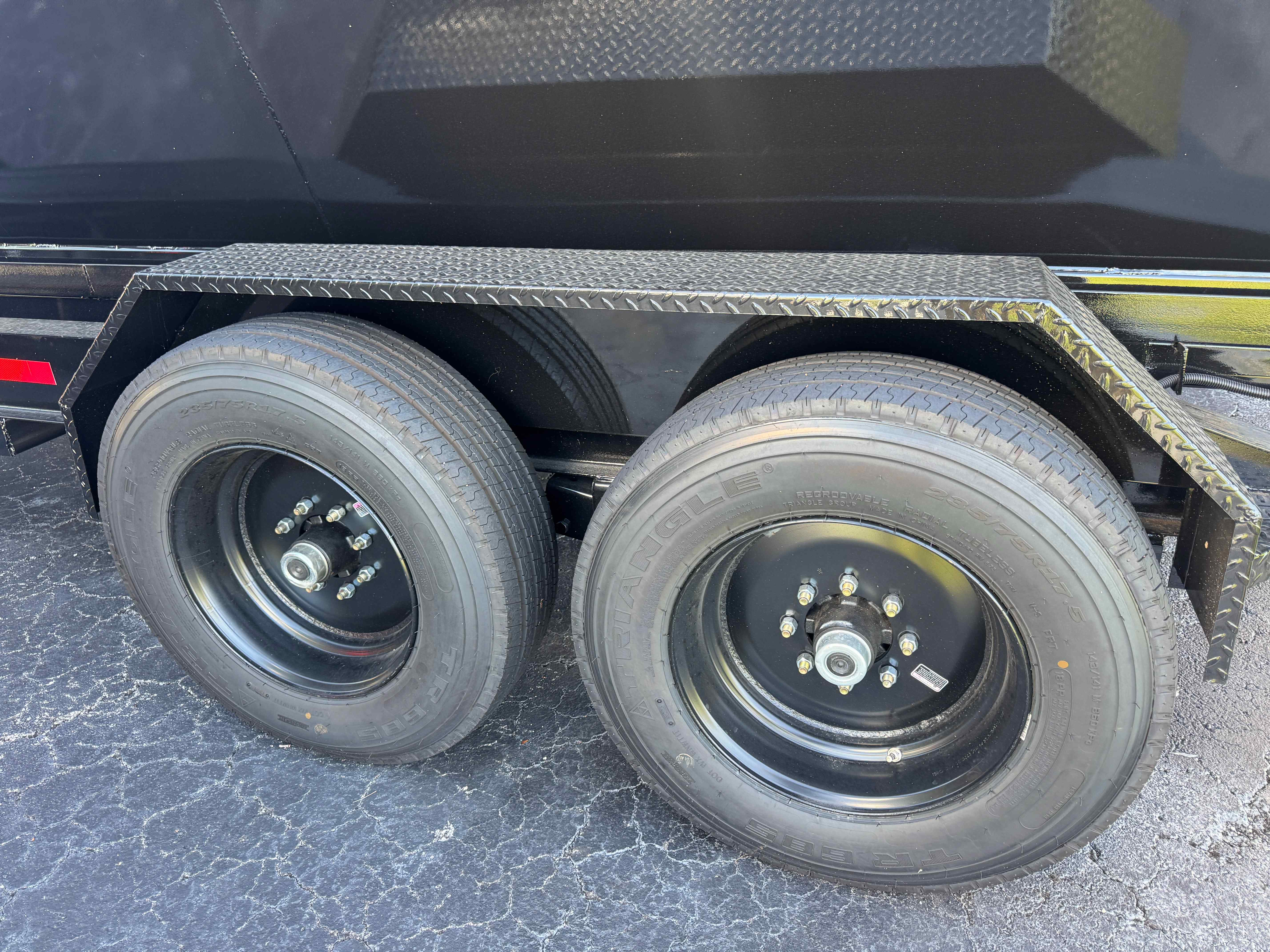 New 7×16 STEEL PINES Roll Off Trailer