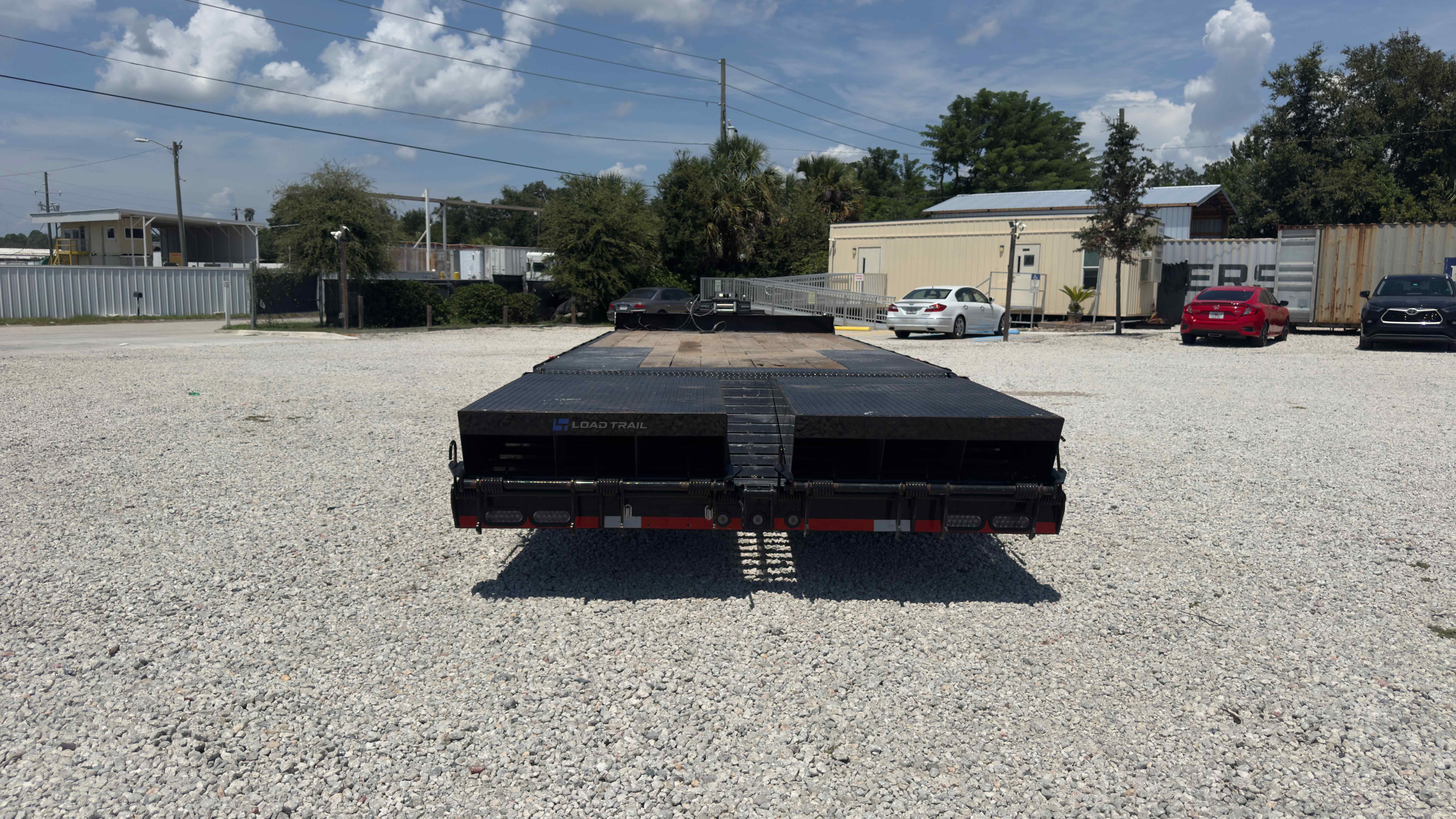 Used 8.5×24 Load Trail Flatbed Trailer