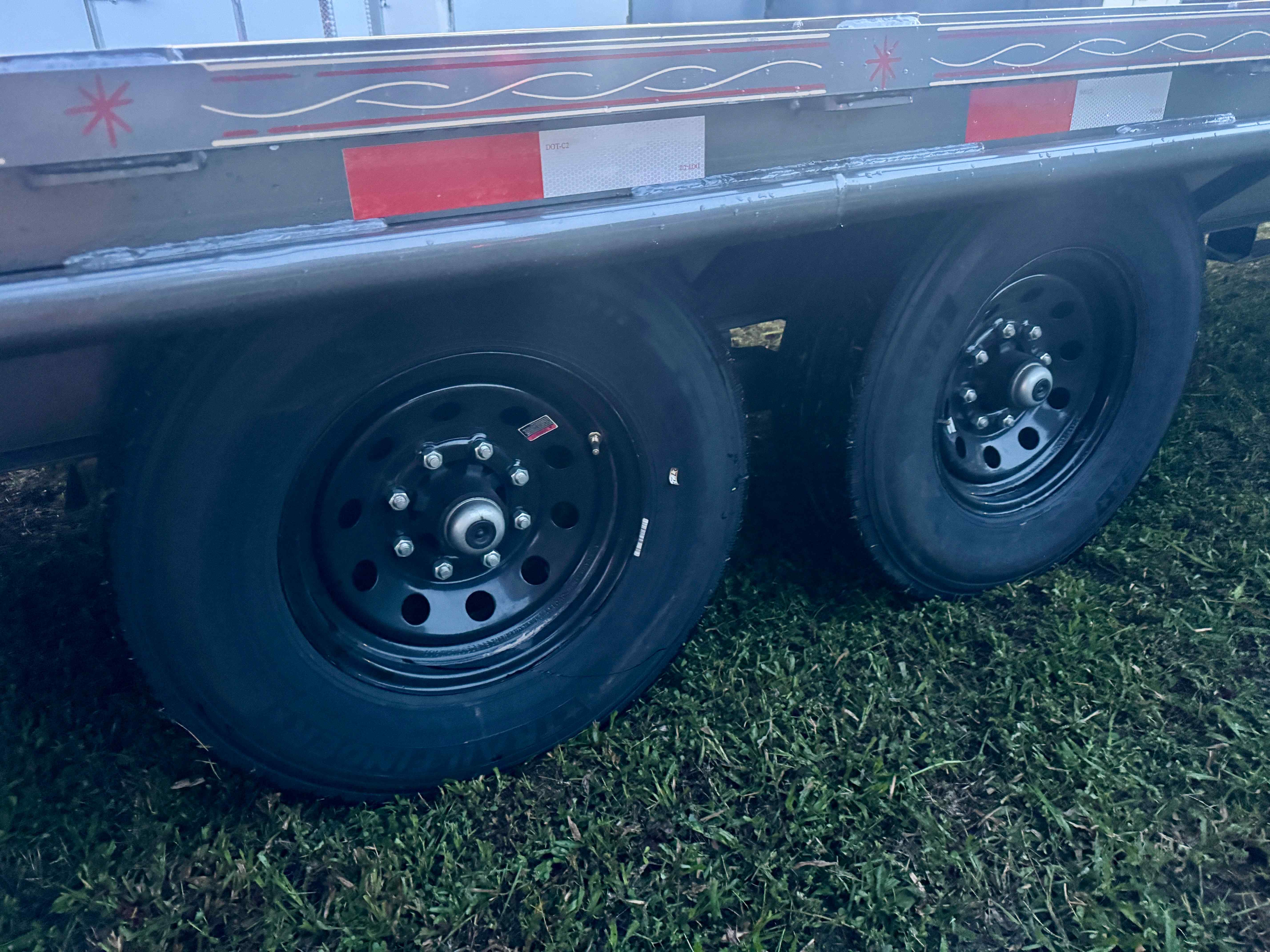 New 8.5×40 TRIPLE R Flatbed Trailer