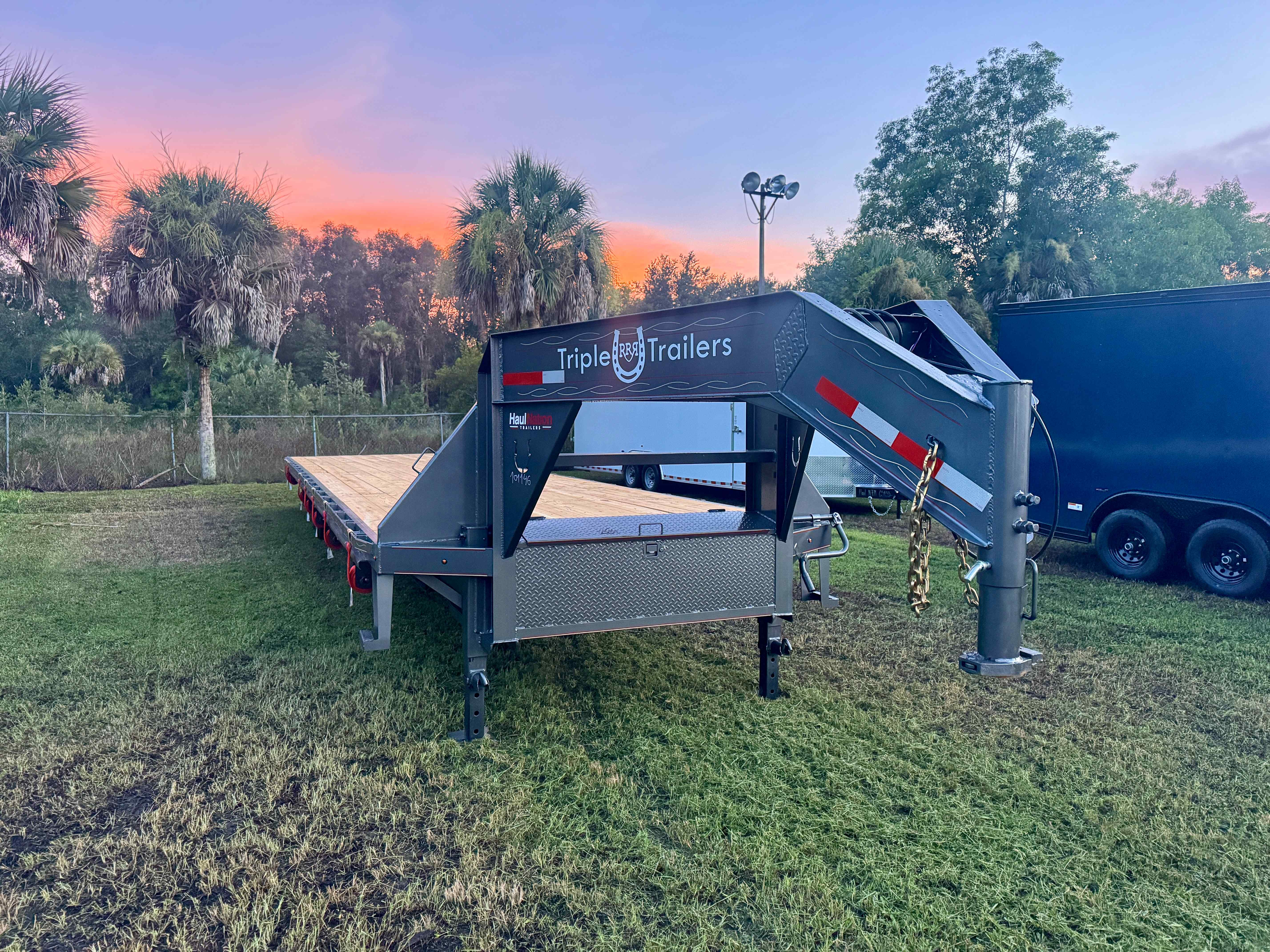 New 8.5×40 TRIPLE R Flatbed Trailer