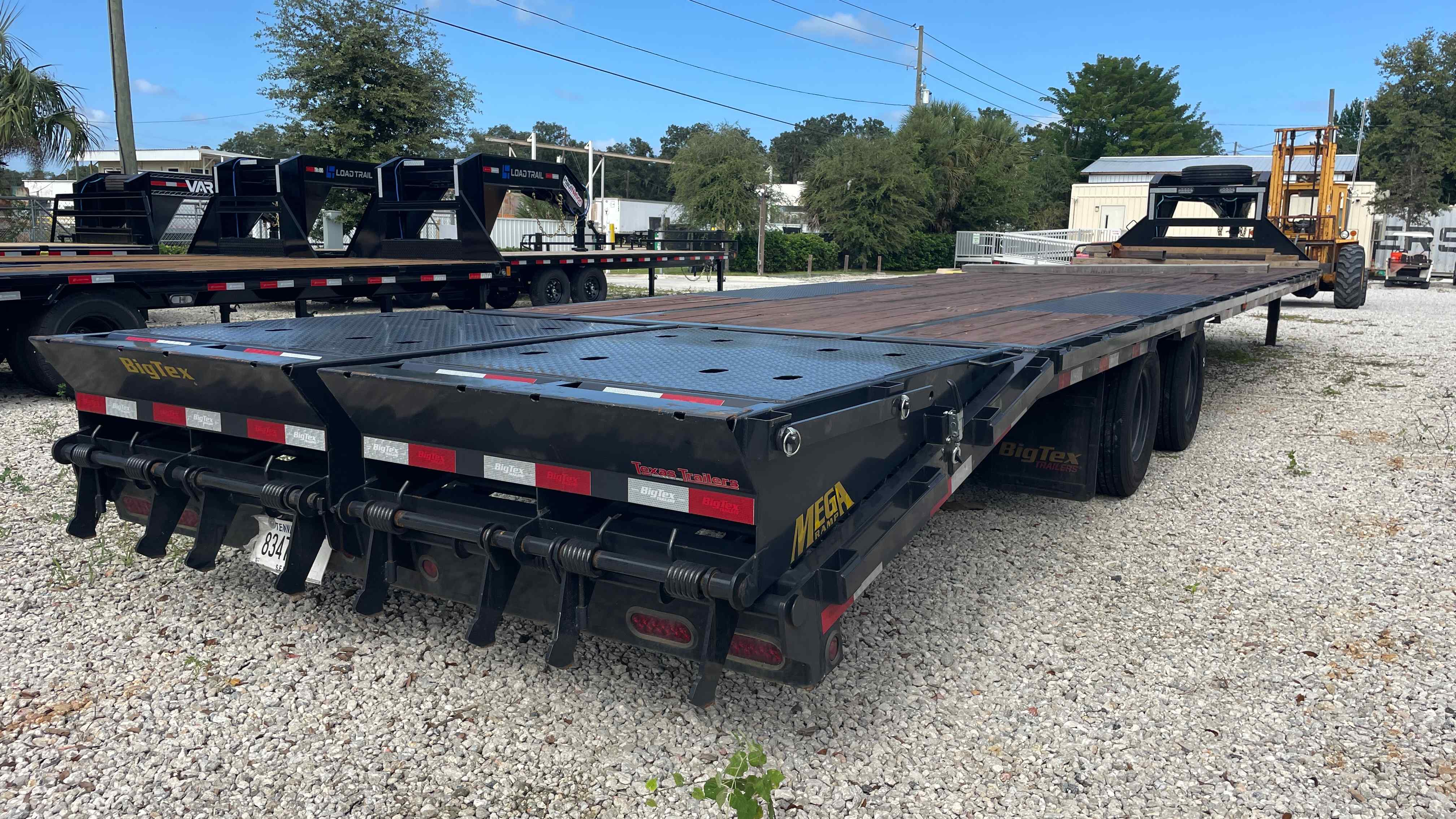 Used 8.5×40 Big Tex Flatbed Trailer