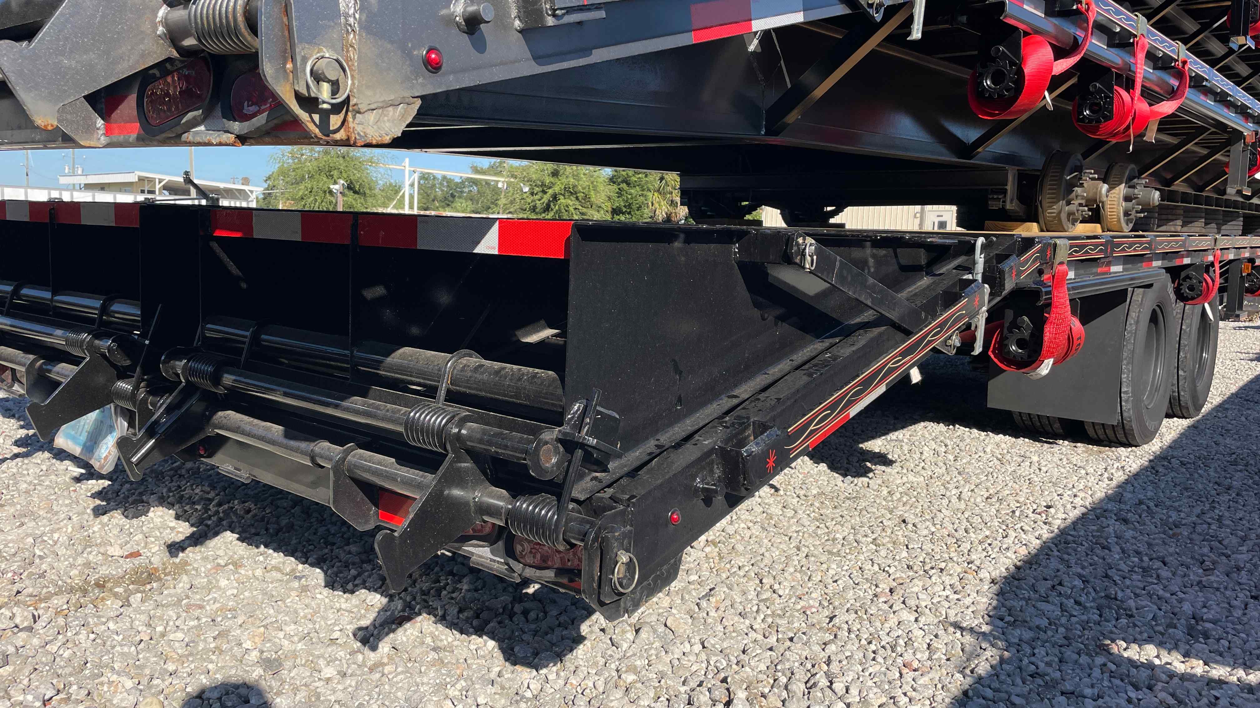New 8.5×40 TRIPLE R Flatbed Trailer