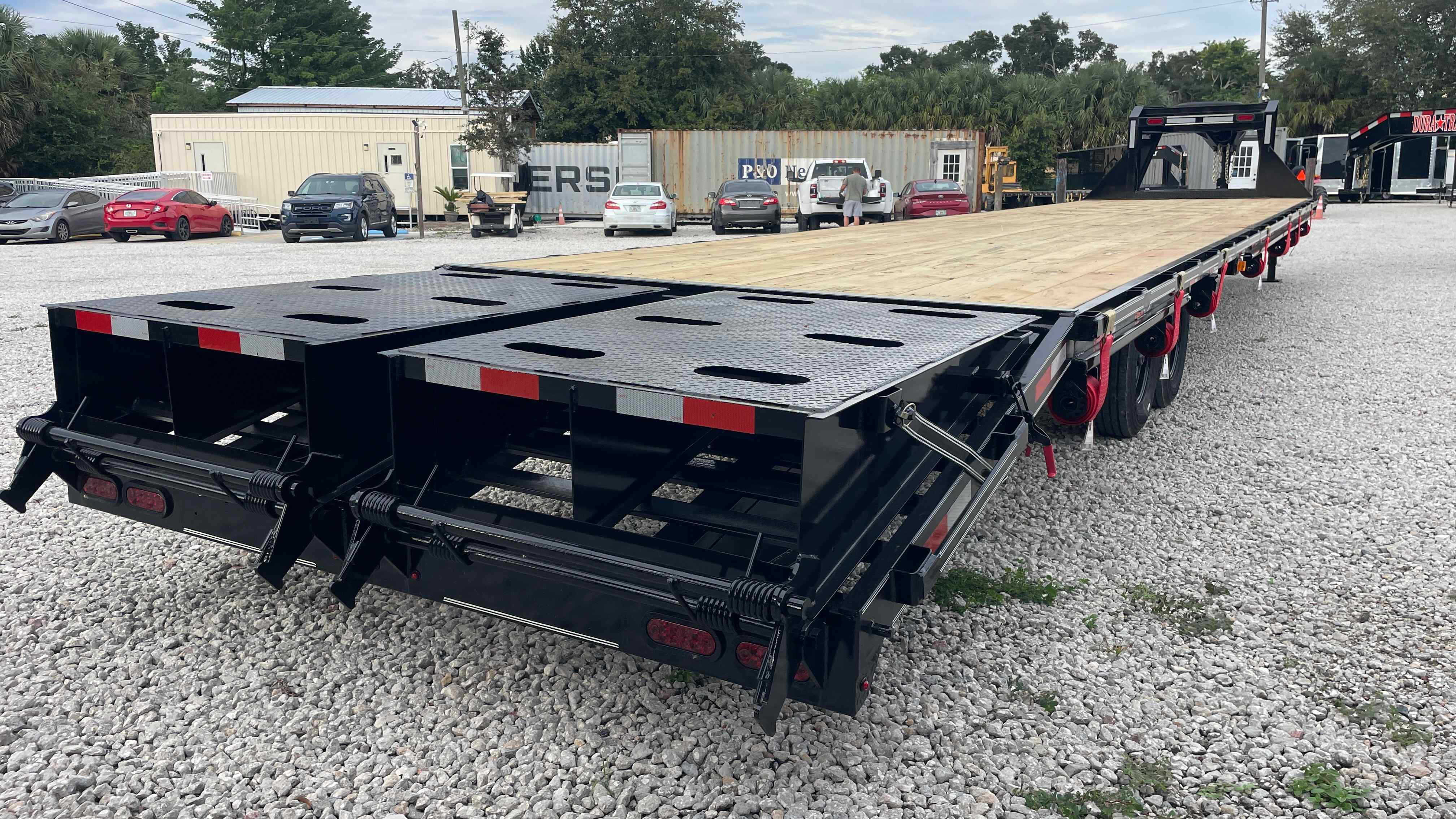 New 8.5×40  Flatbed Trailer