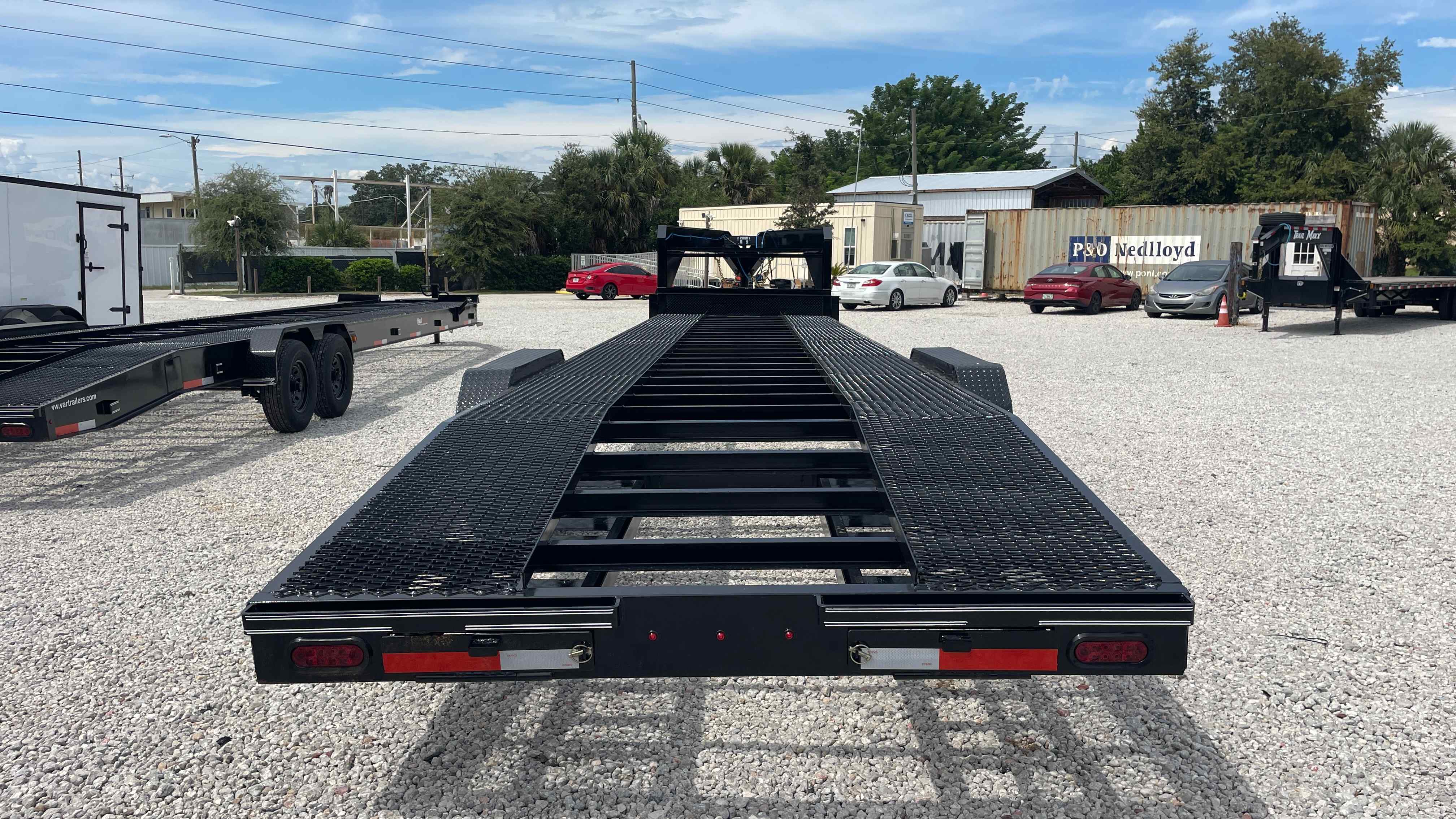 New 7×36 VAR Car Trailer