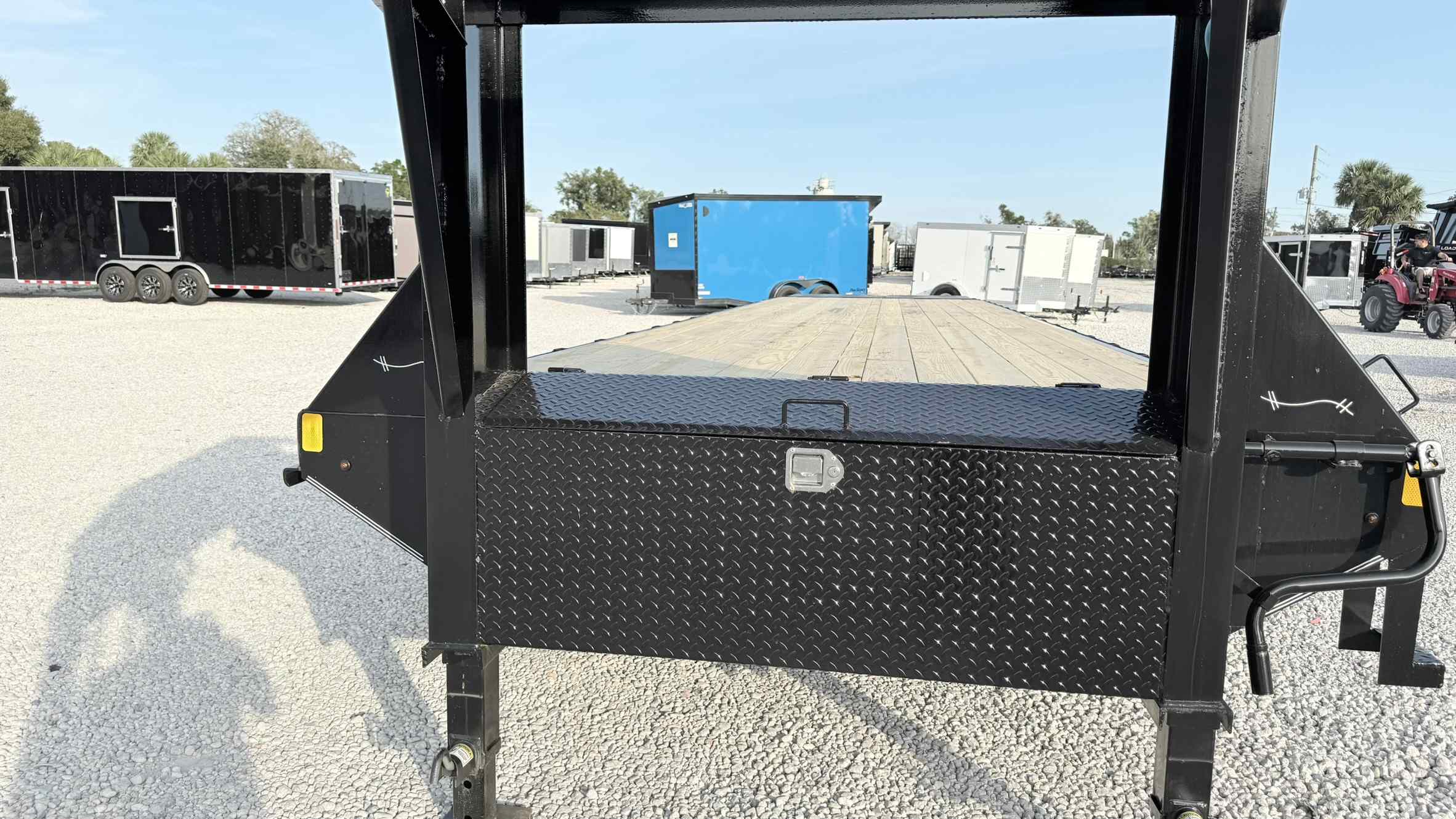 New 8.5×40 TrailMaxx Flatbed Trailer