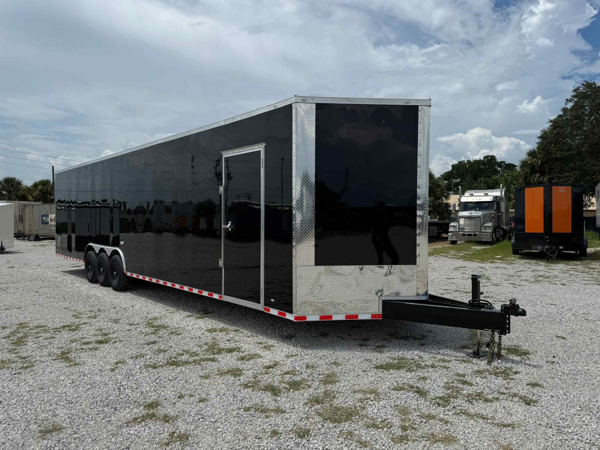 New 8.5×36 ELITE CARGO Enclosed Trailer
