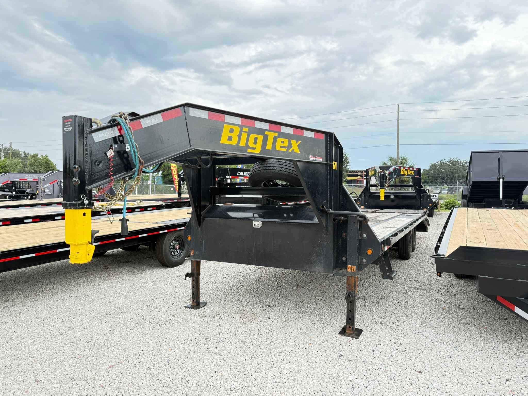 Used 8.5×25 BIG TEX Flatbed Trailer