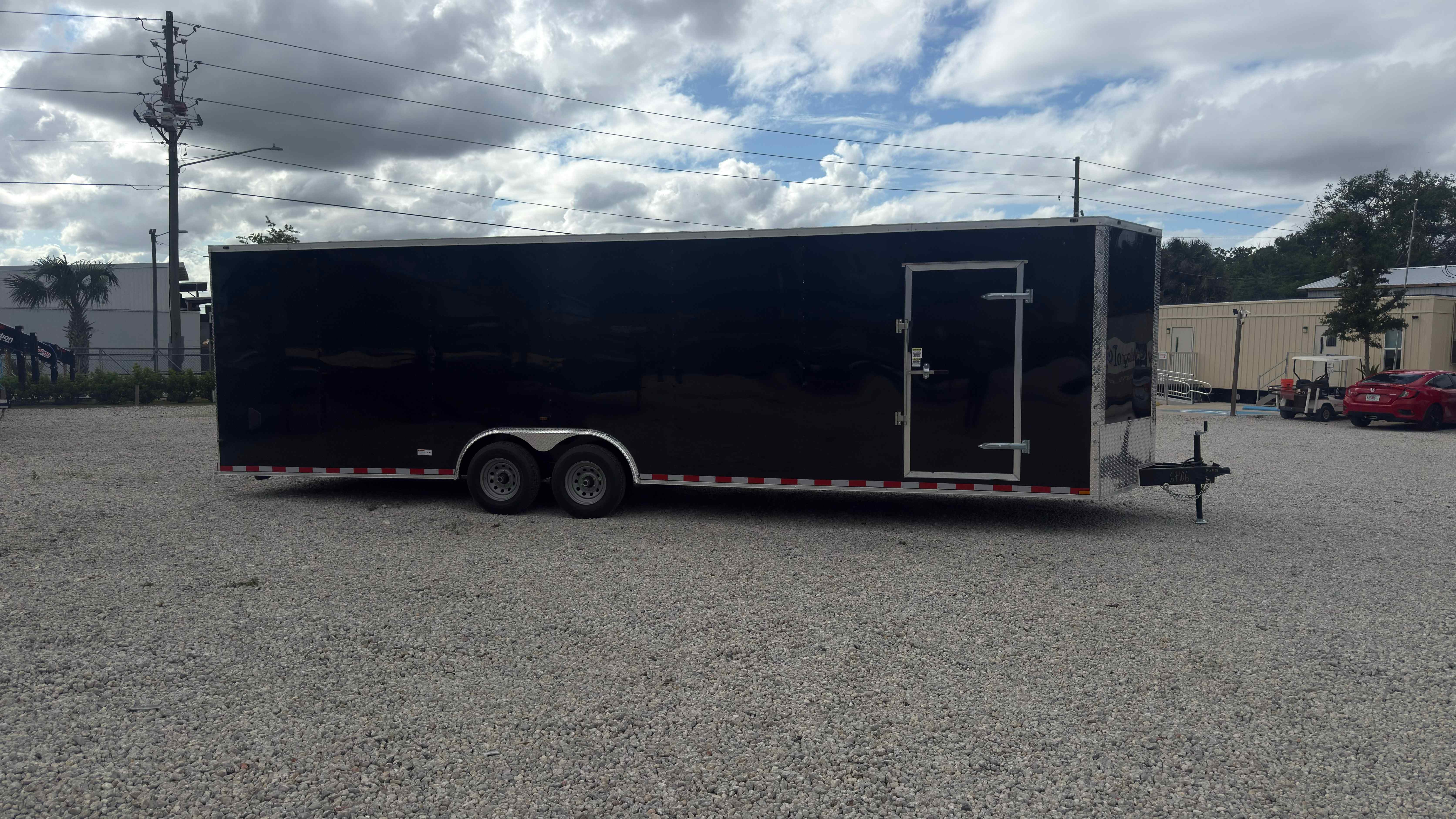 New 8.5×28 CYNERGY CARGO Enclosed Trailer