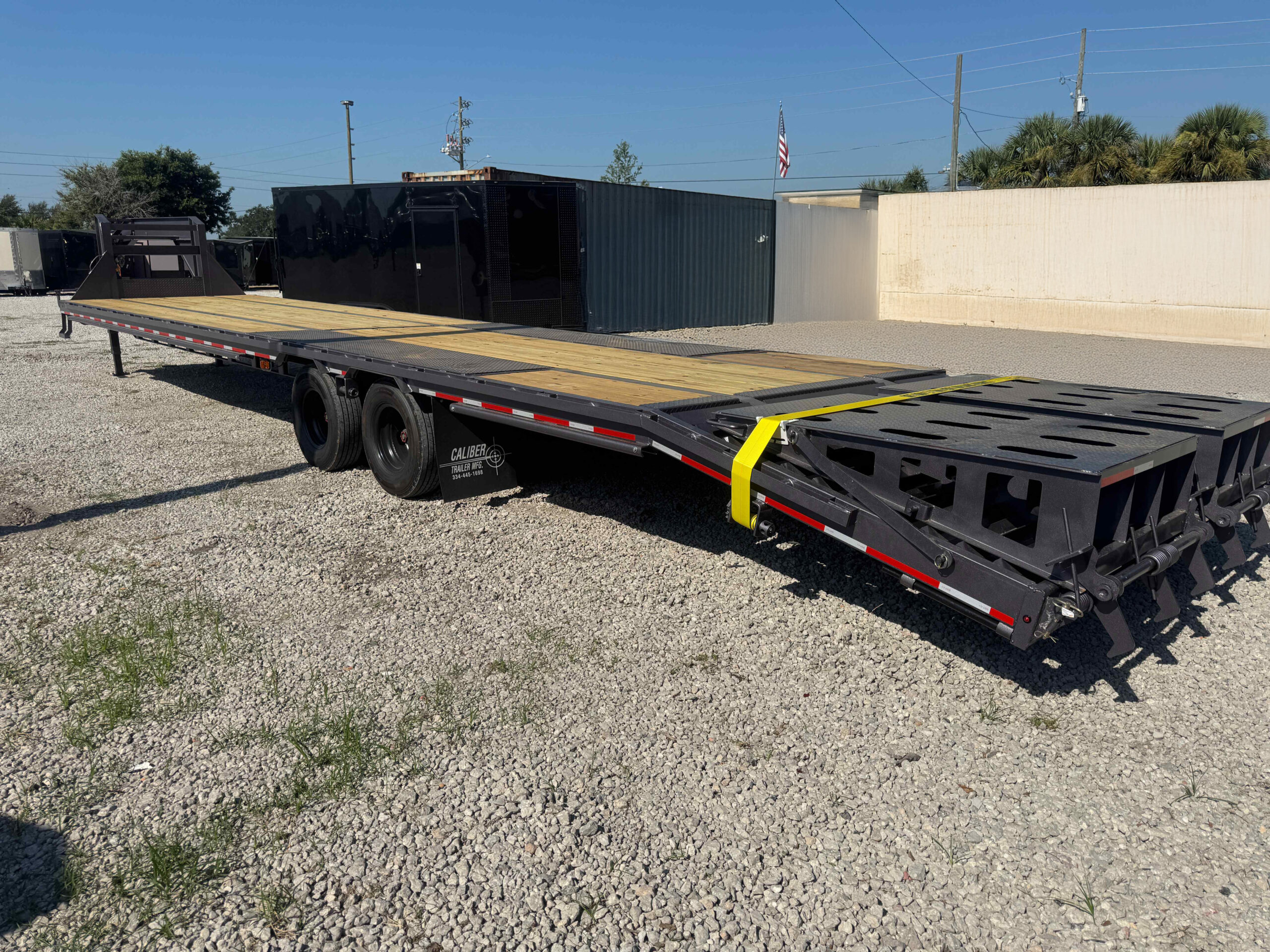 New 8.5×40 CALIBER Flatbed Trailer