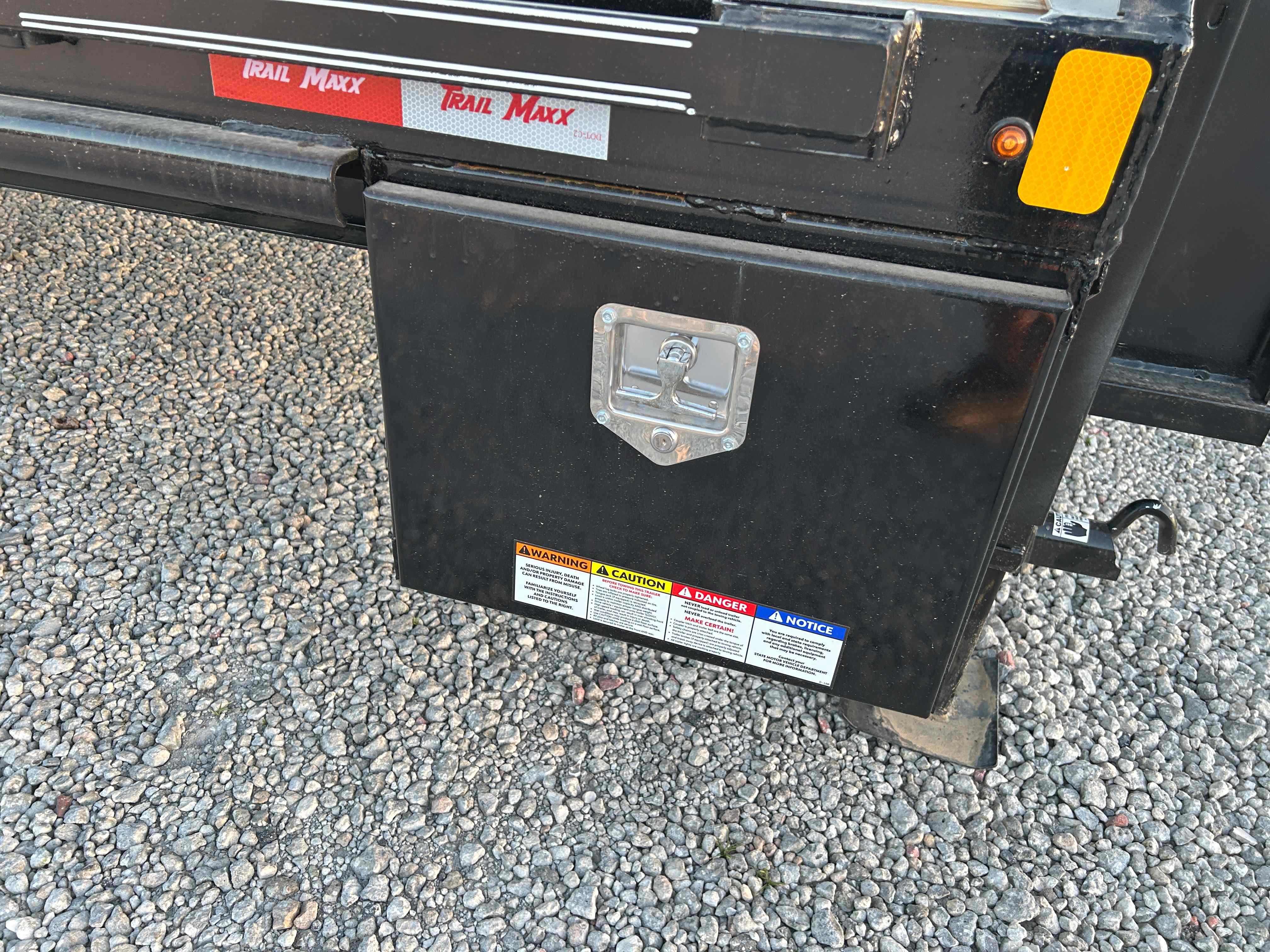 New 8.5×40 TRAILMAXX Flatbed Trailer