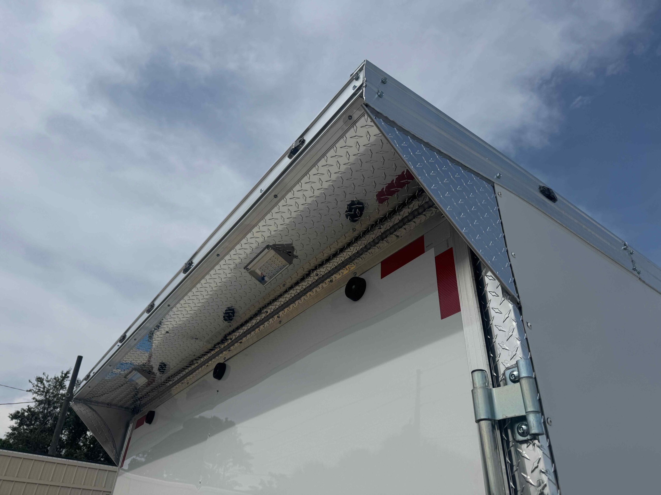 New 8.5×20 CYNERGY CARGO Enclosed Trailer