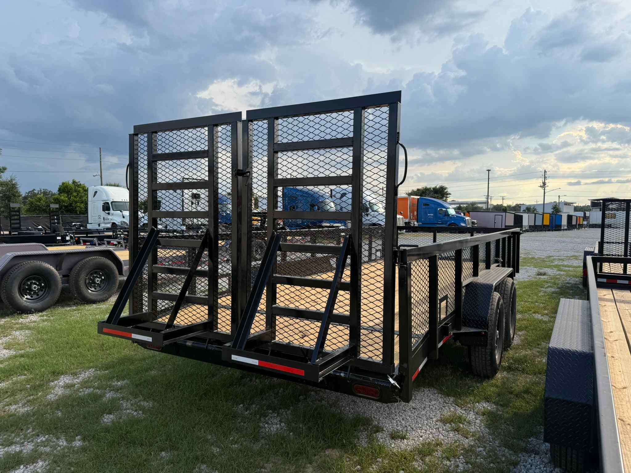 New 7×20 CALIBER Equipment Trailer