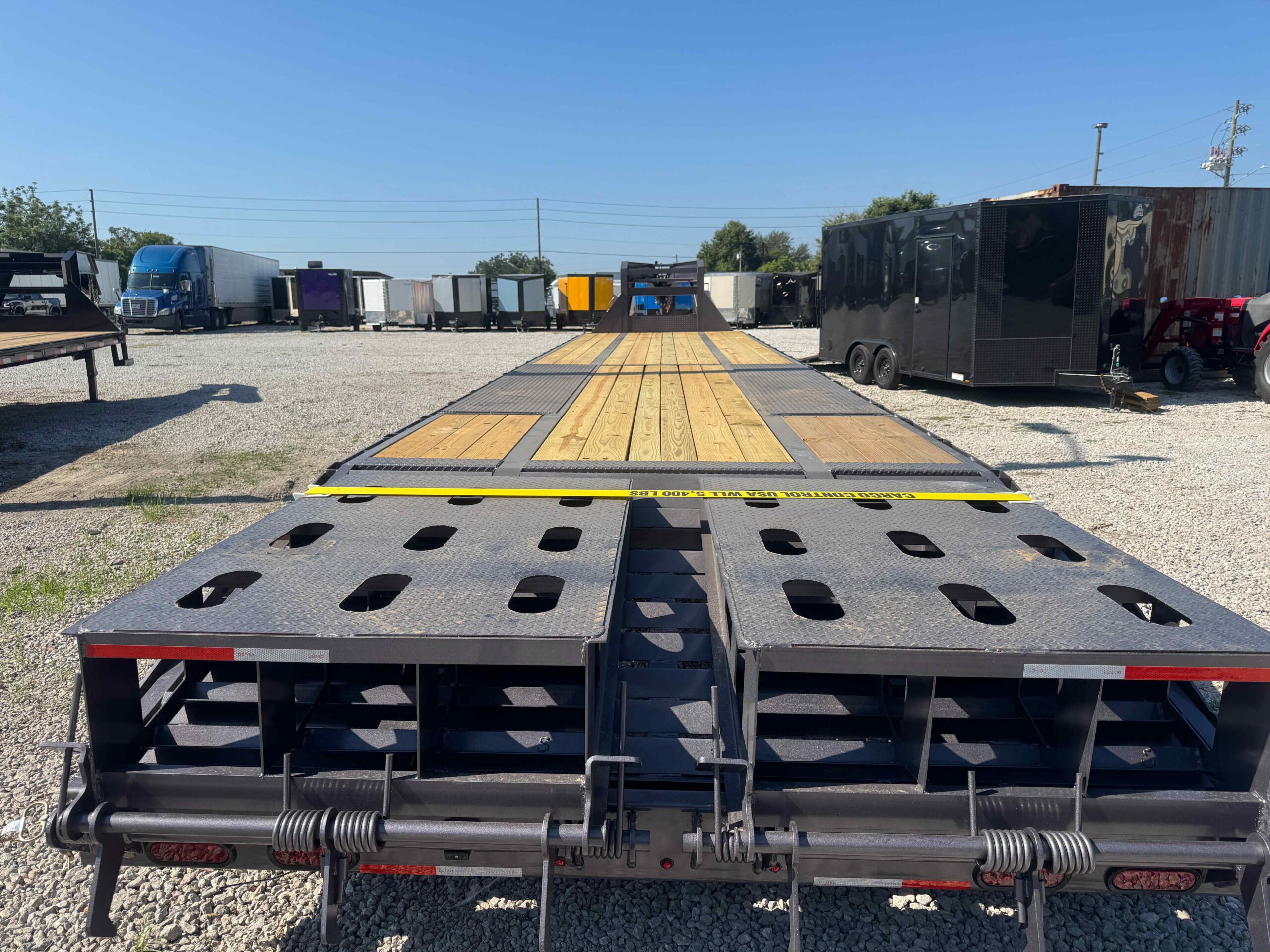 New 8.5×40 CALIBER Flatbed Trailer