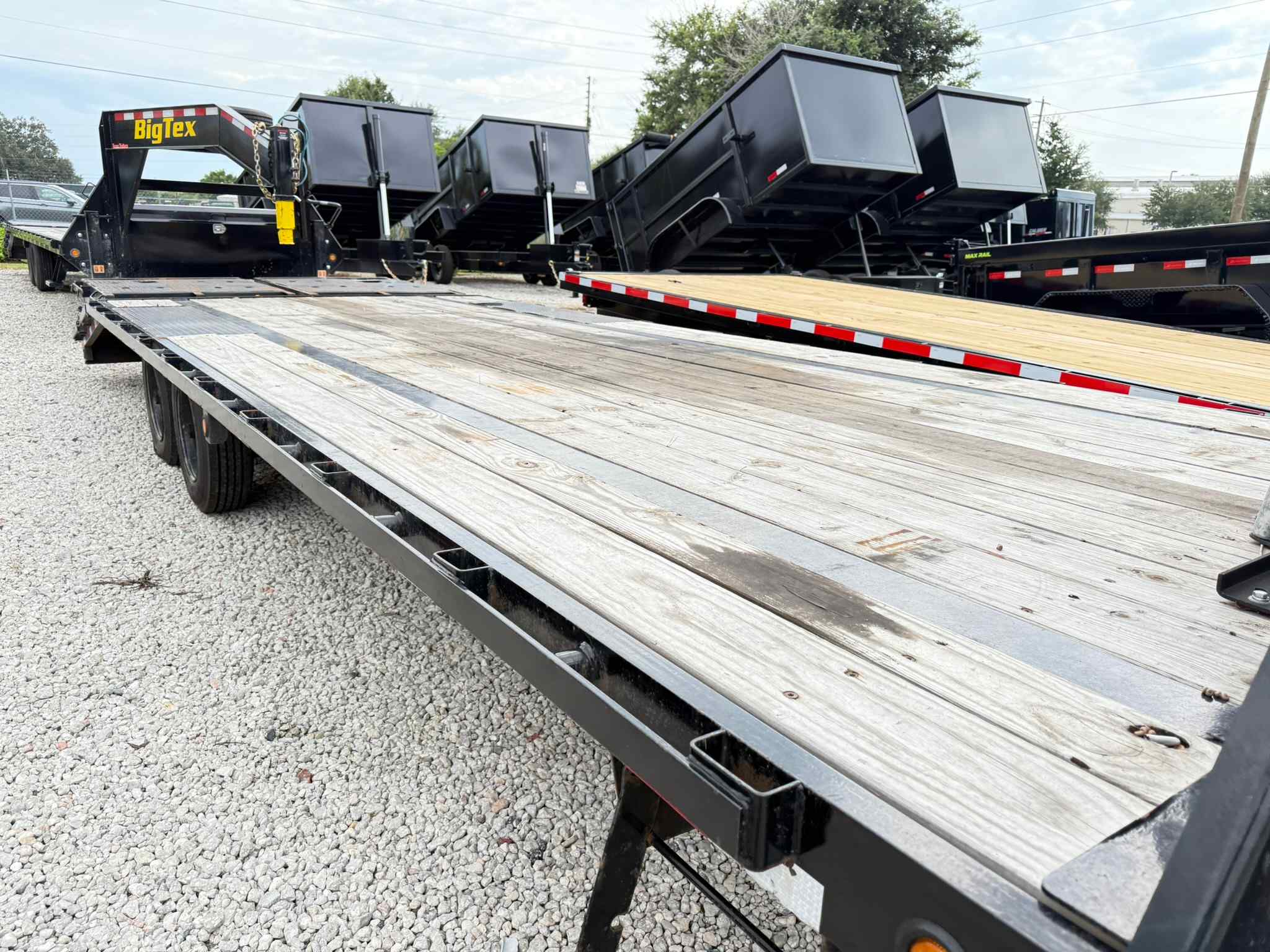 Used 8.5×25 BIG TEX Flatbed Trailer