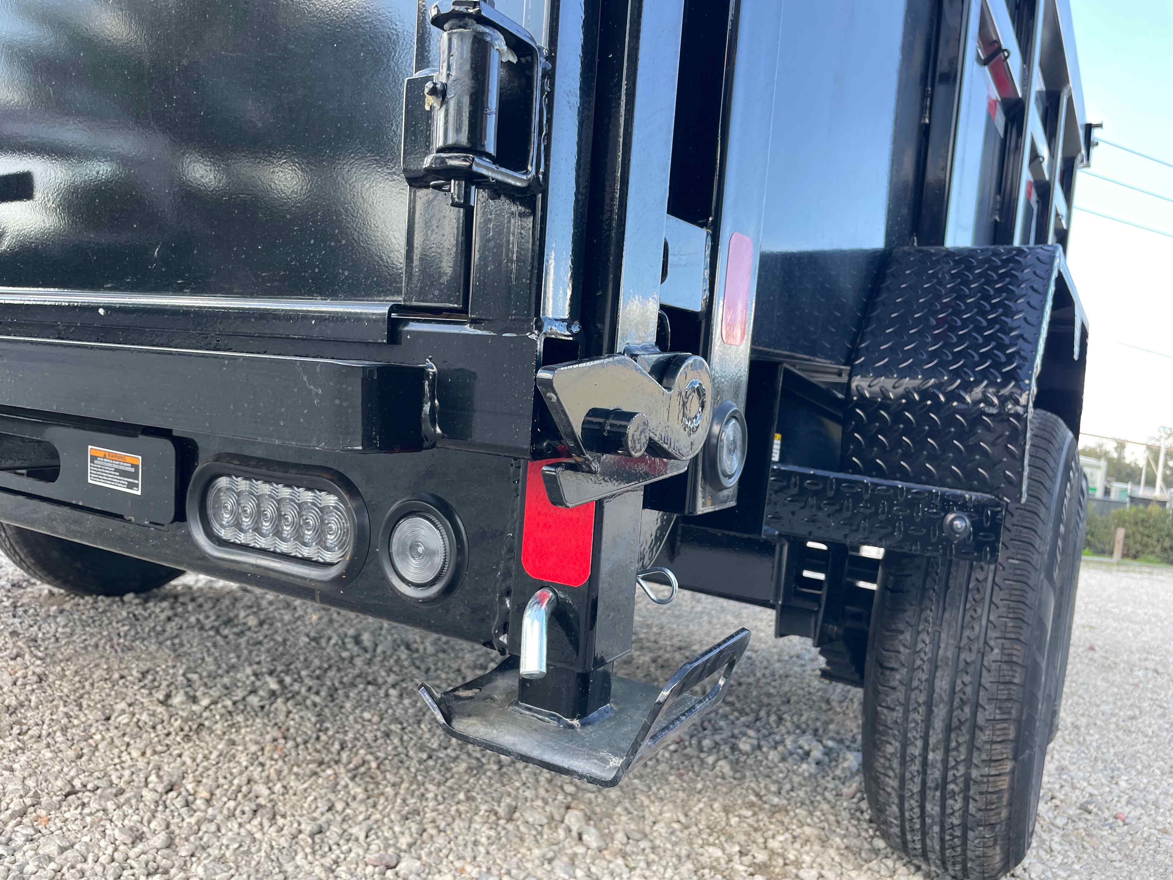 New 7×14 LOAD TRAIL Dump Trailer