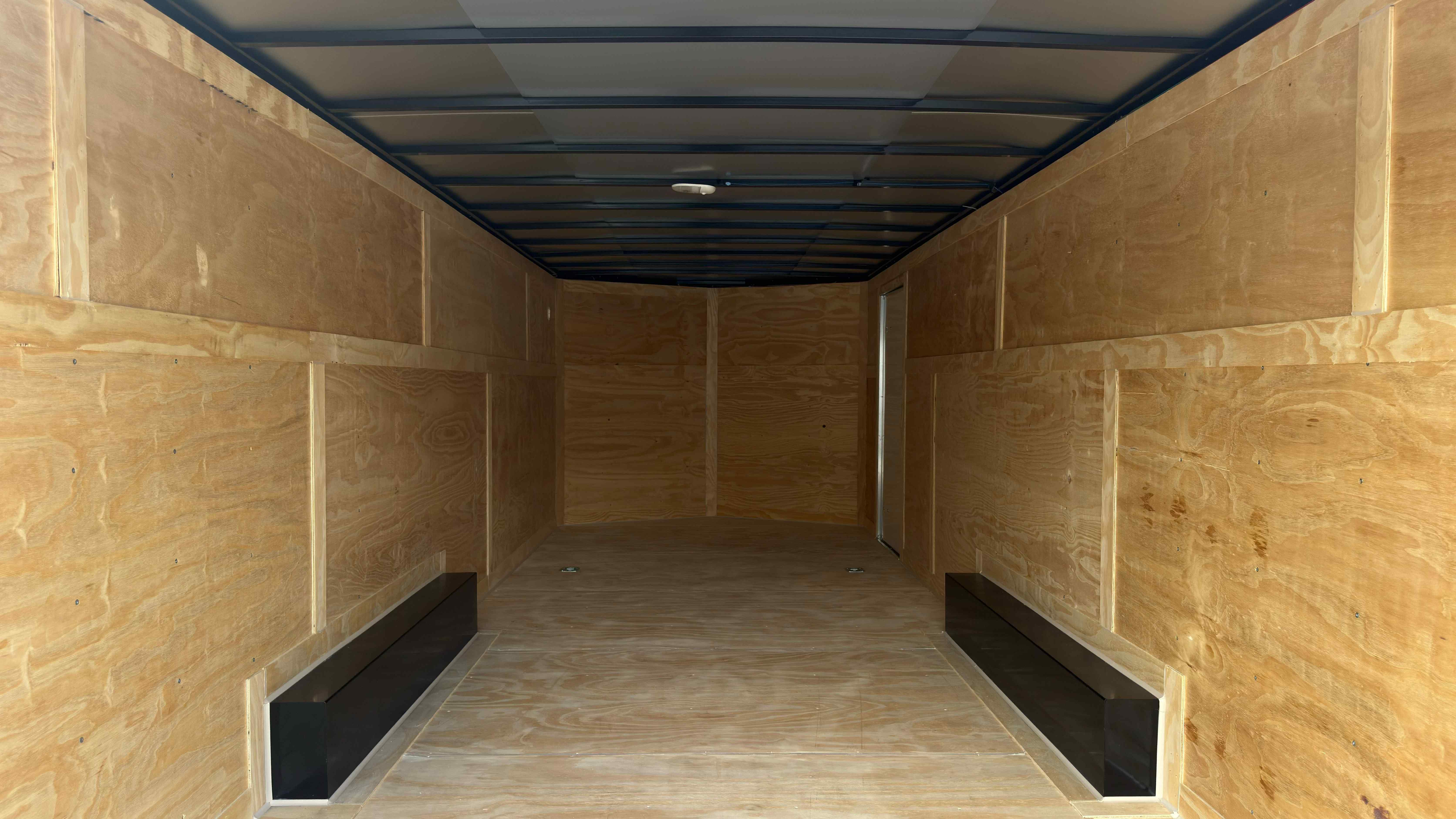 New 8.5×24 CYNERGY CARGO Enclosed Trailer