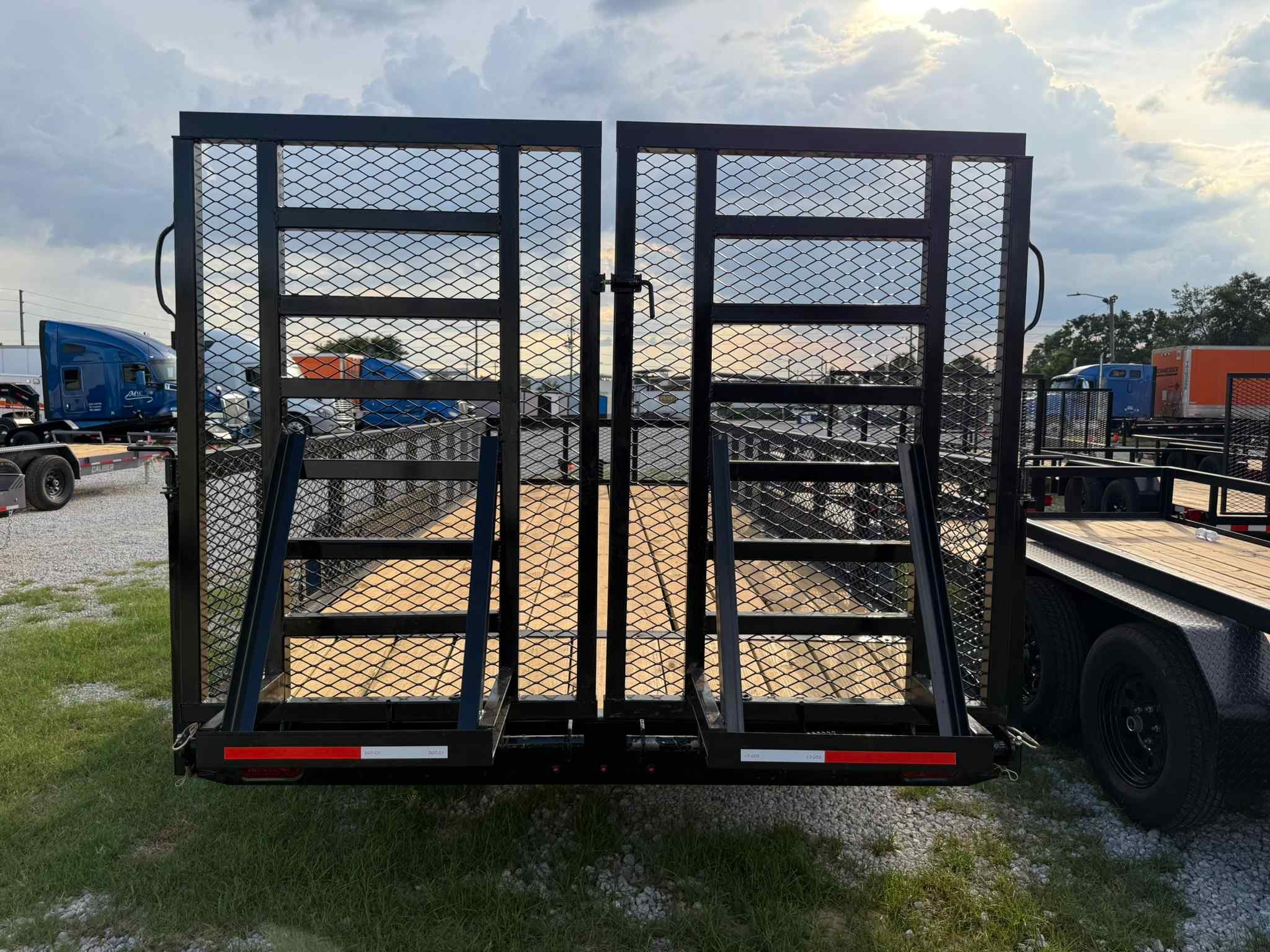 New 7×20 CALIBER Equipment Trailer