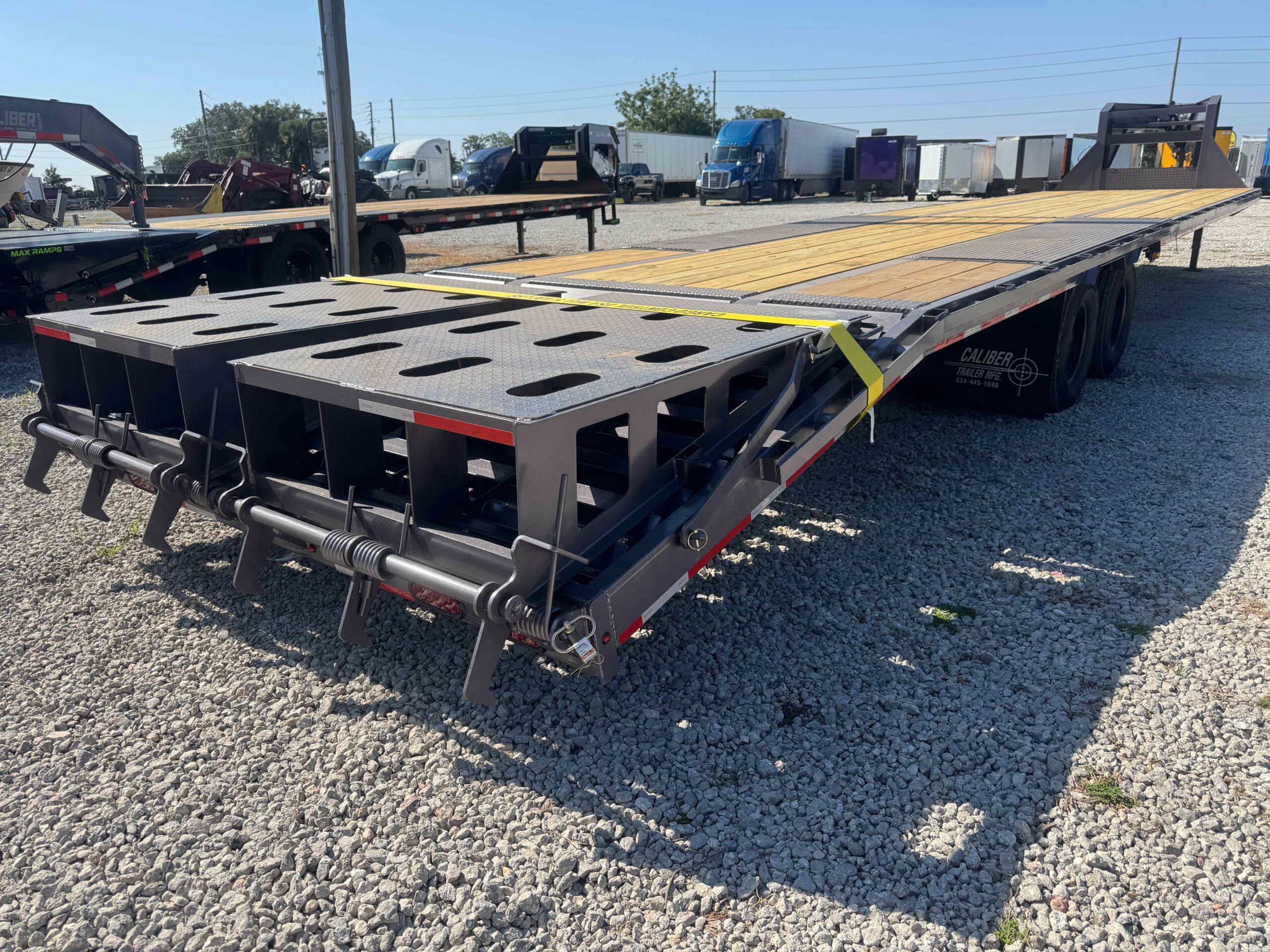 New 8.5×40 CALIBER Flatbed Trailer