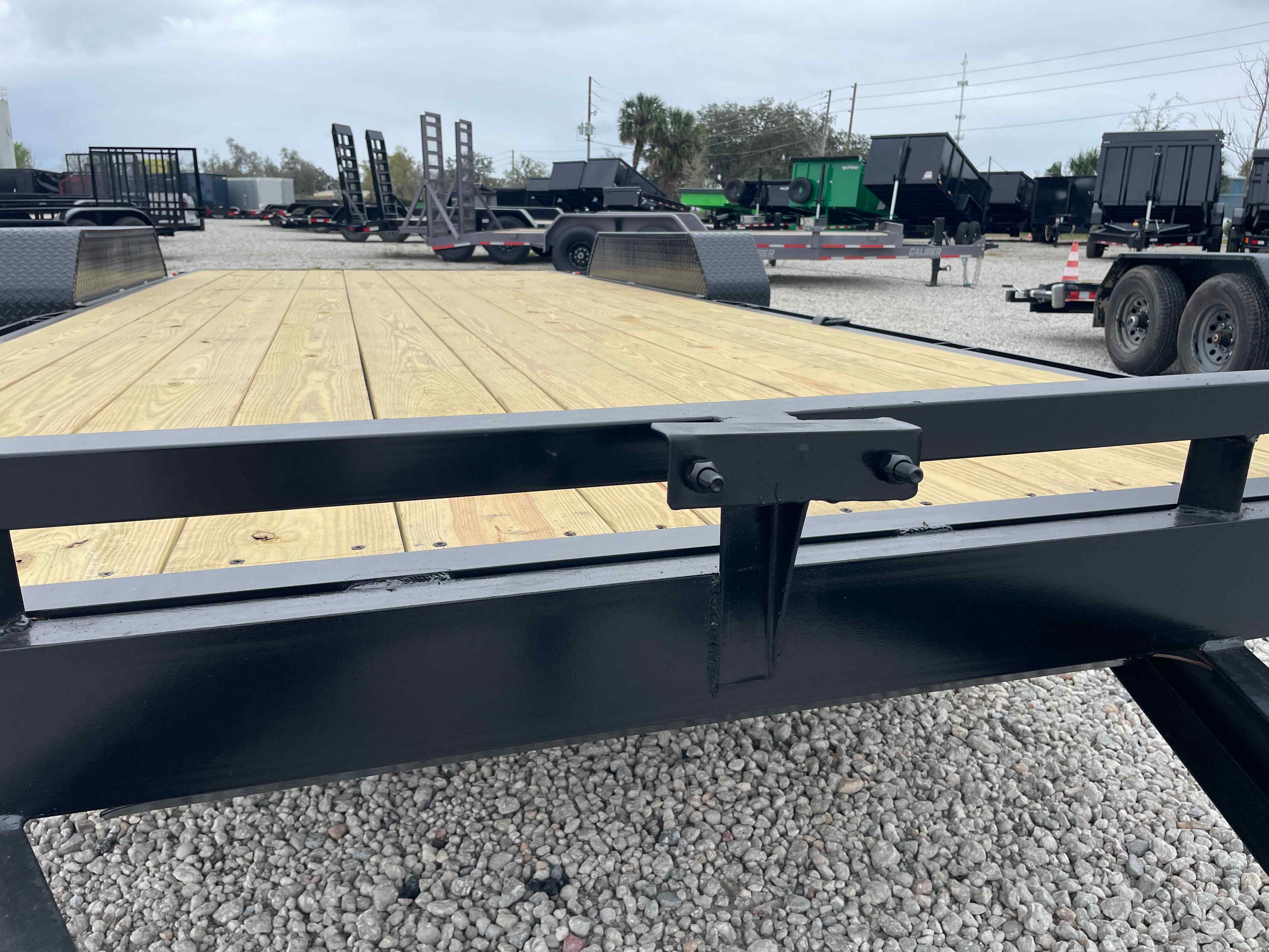 New 7×20 WORLDWIDE TRAILERS Car Trailer