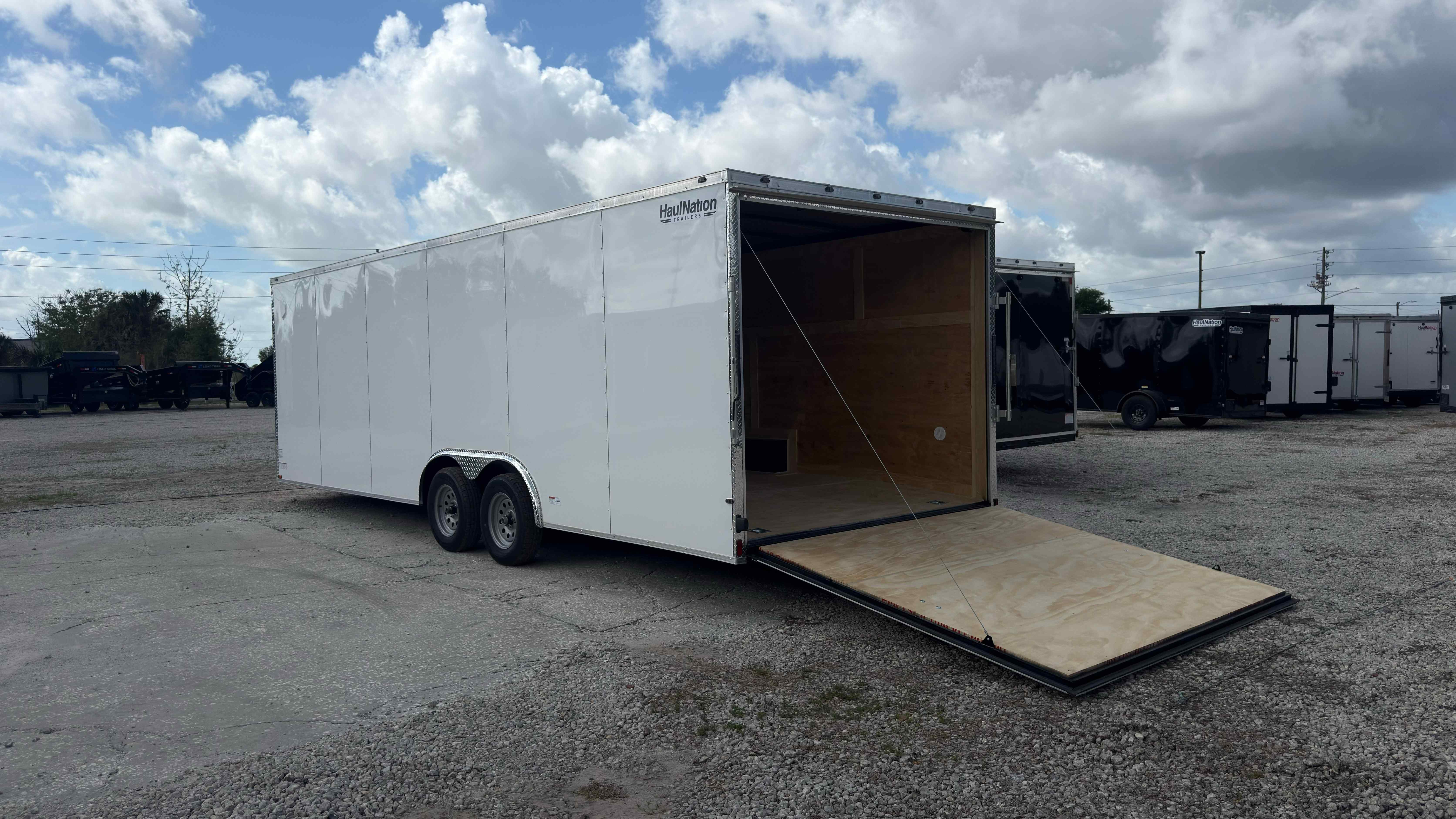 New 8.5×24 CYNERGY CARGO Enclosed Trailer