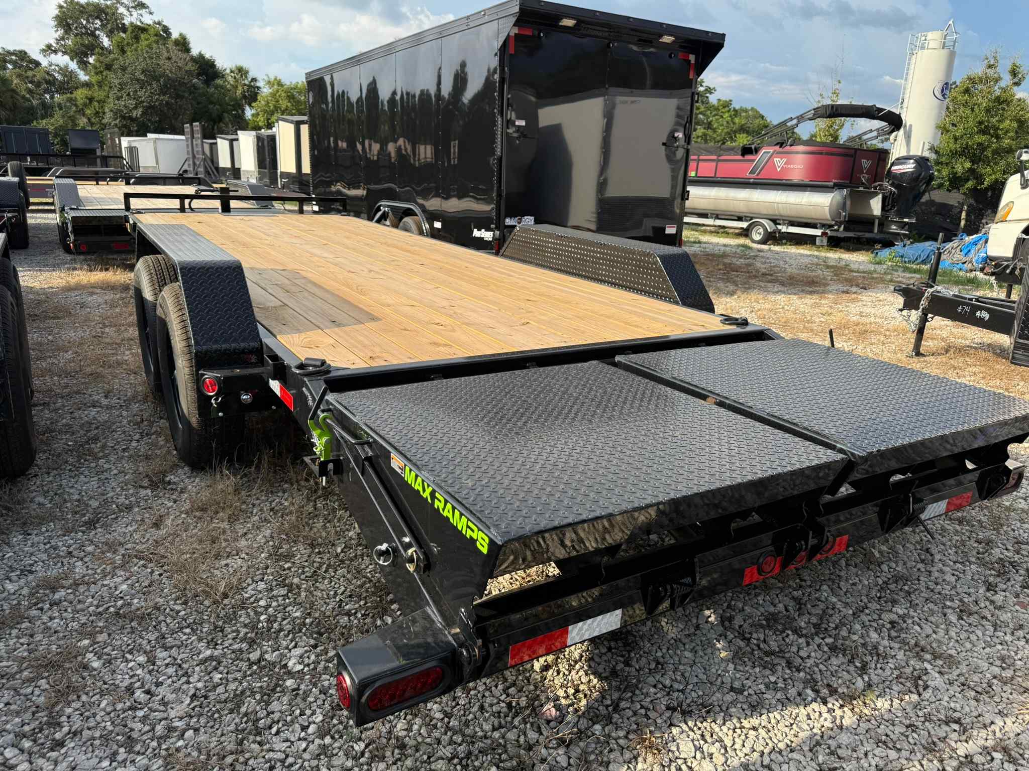 New 7×22 LOAD TRAIL Equipment Trailer