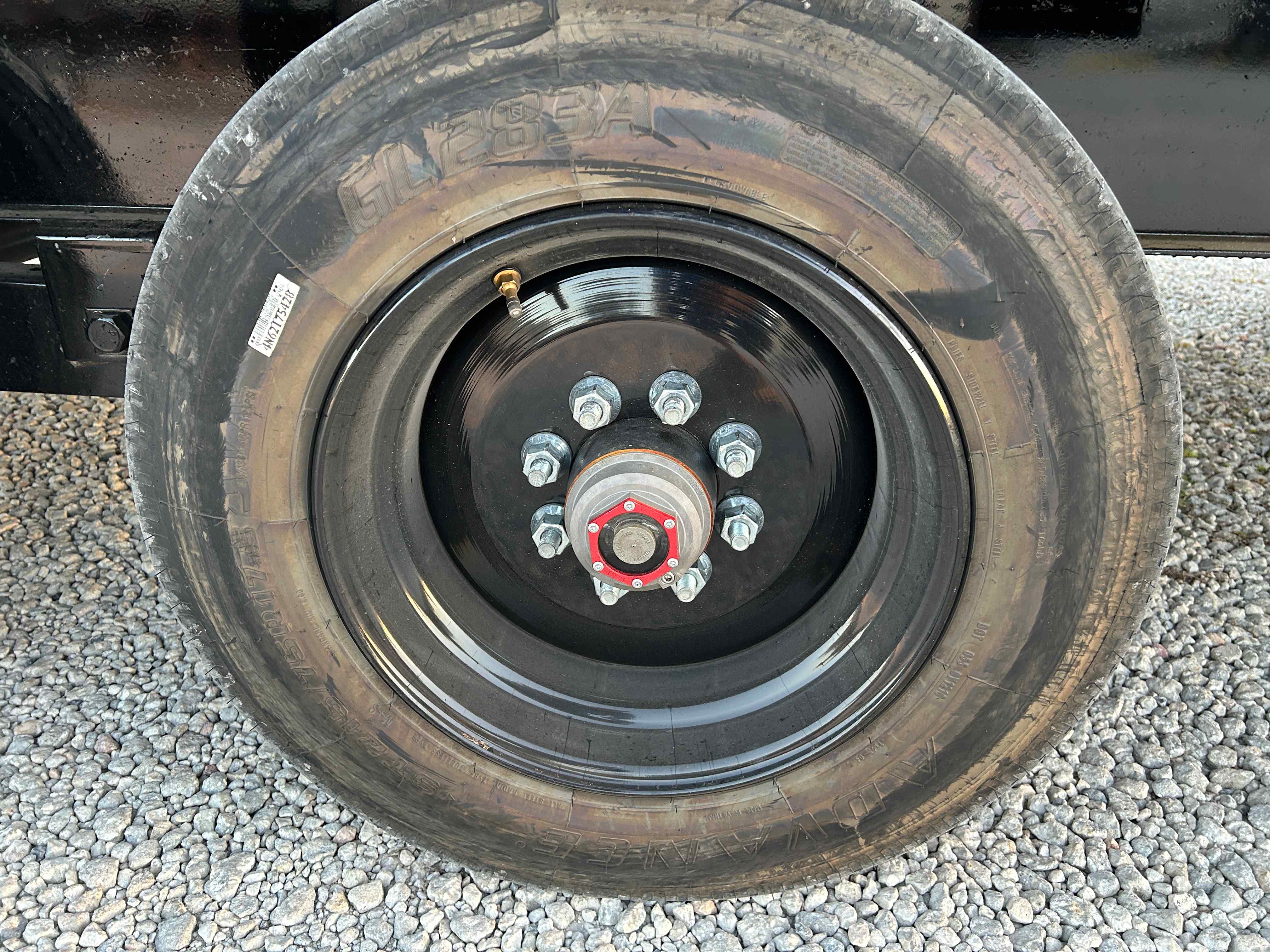 New 8.5×40 TRAILMAXX Flatbed Trailer