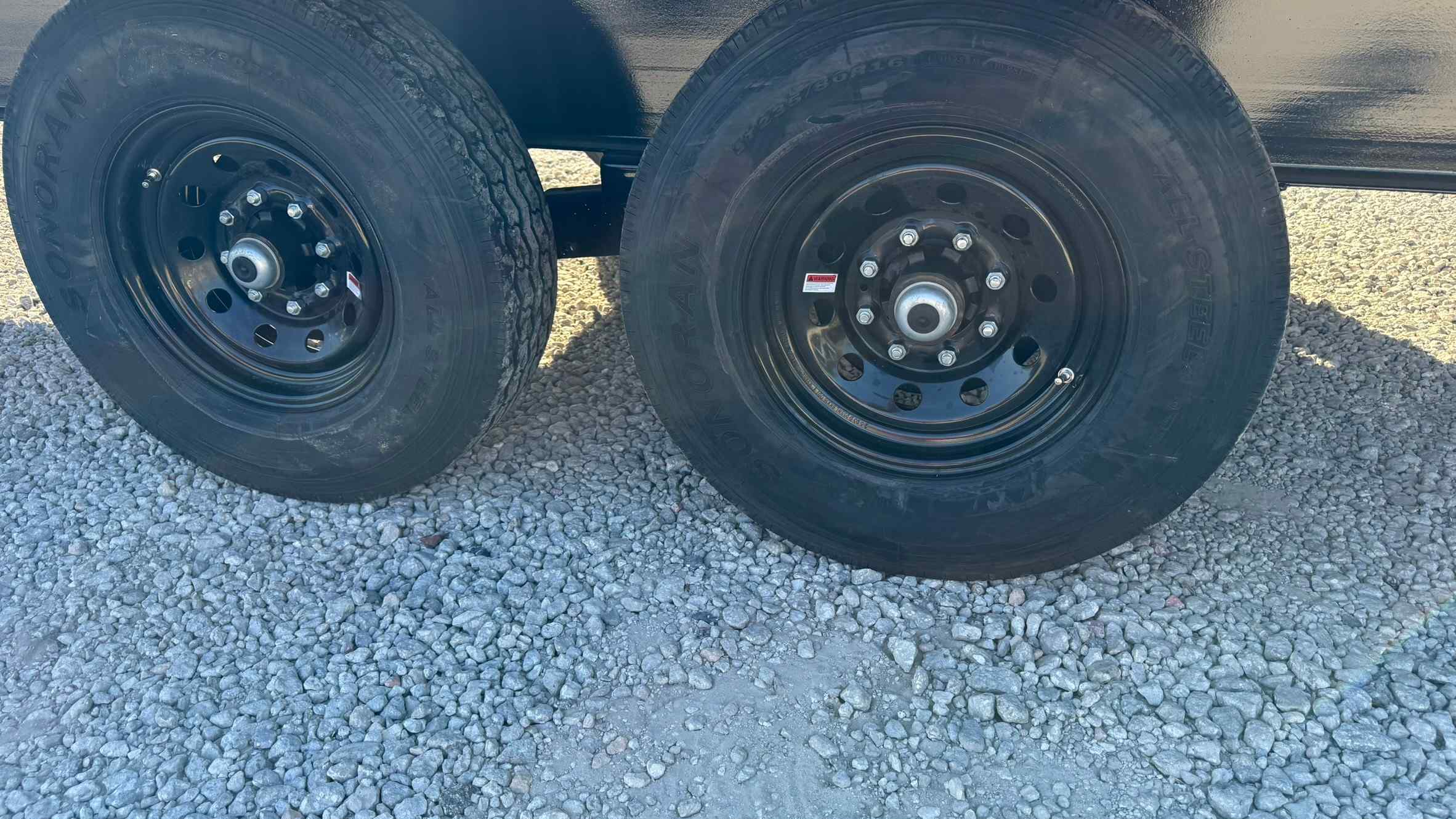 New 8.5×40 TRAILMAXX Flatbed Trailer