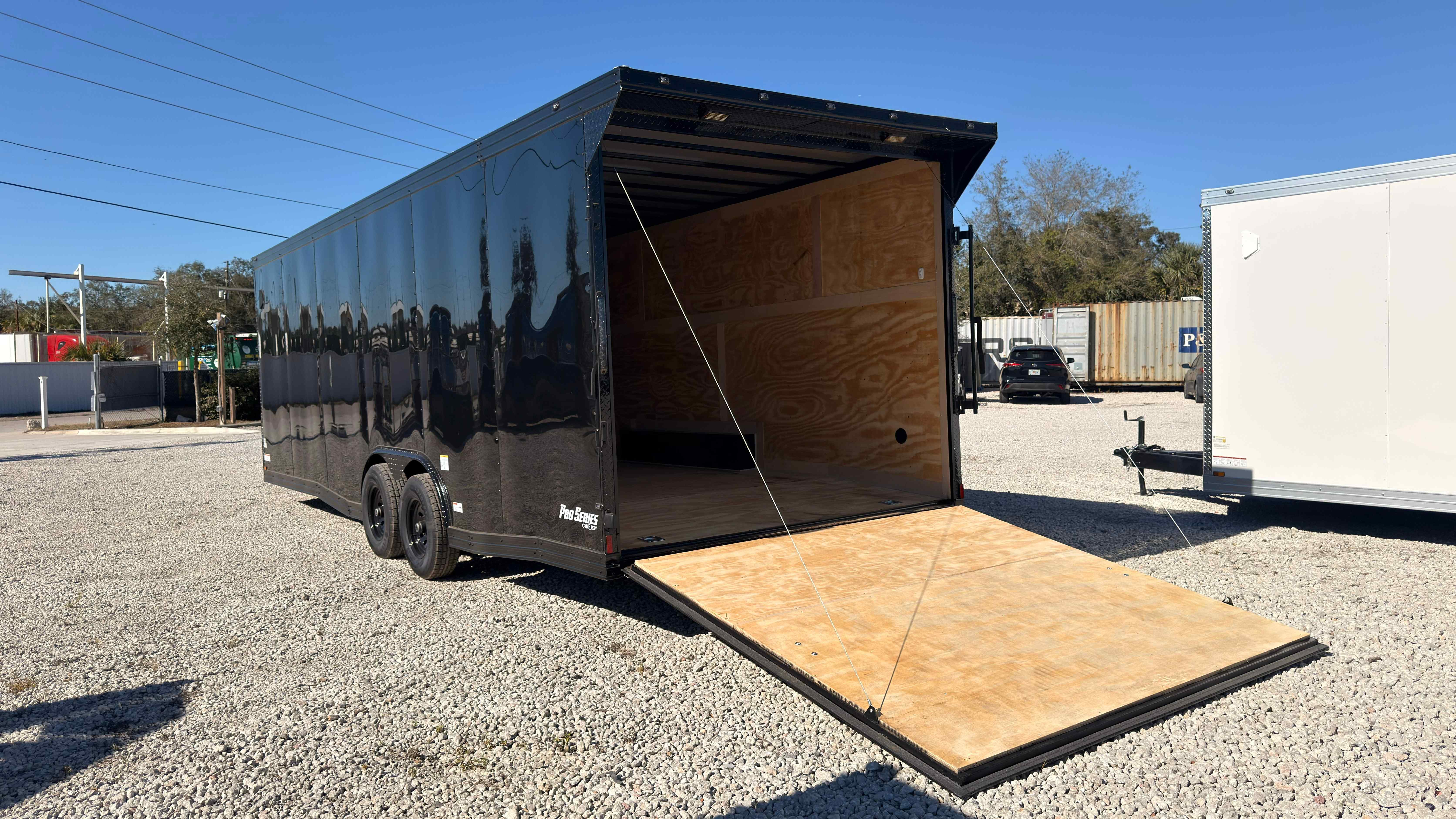 New 8.5×24 CYNERGY CARGO Enclosed Trailer