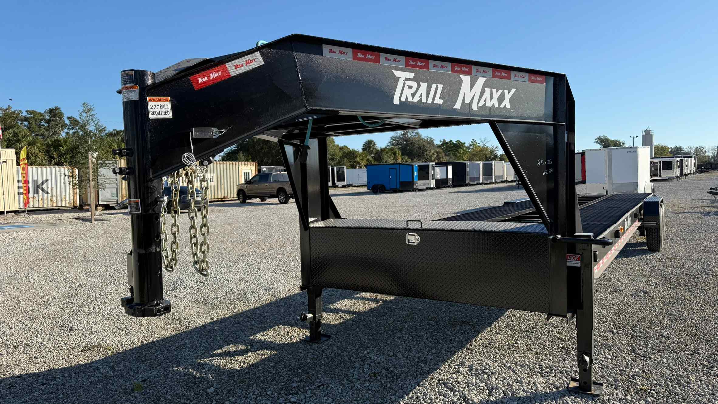 New 7×36 TRAILMAXX Car Trailer