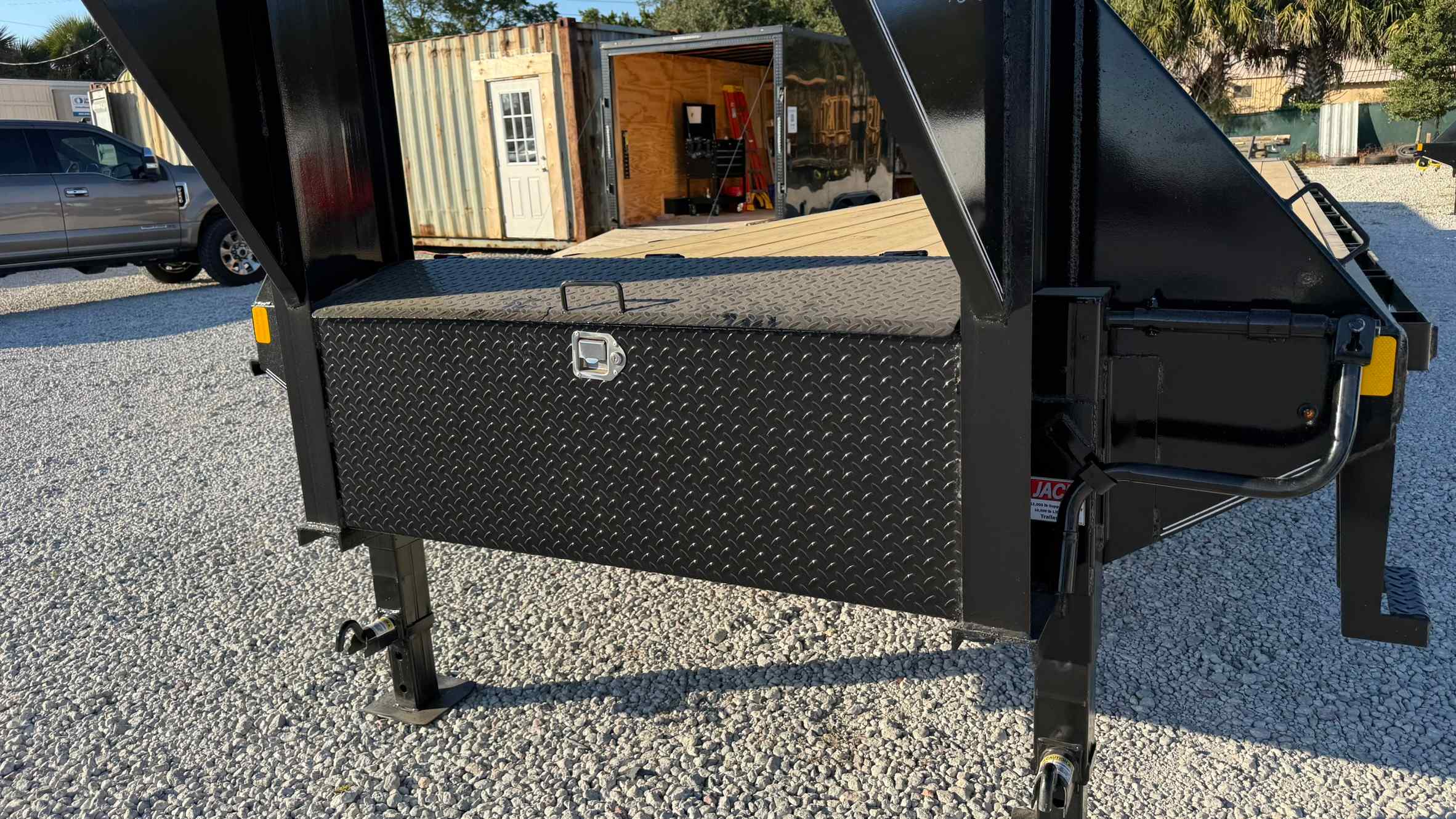 New 8.5×40 TRAILMAXX Flatbed Trailer