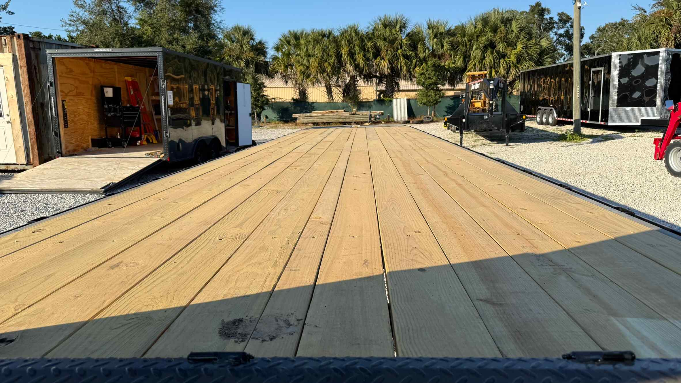 New 8.5×40 TRAILMAXX Flatbed Trailer