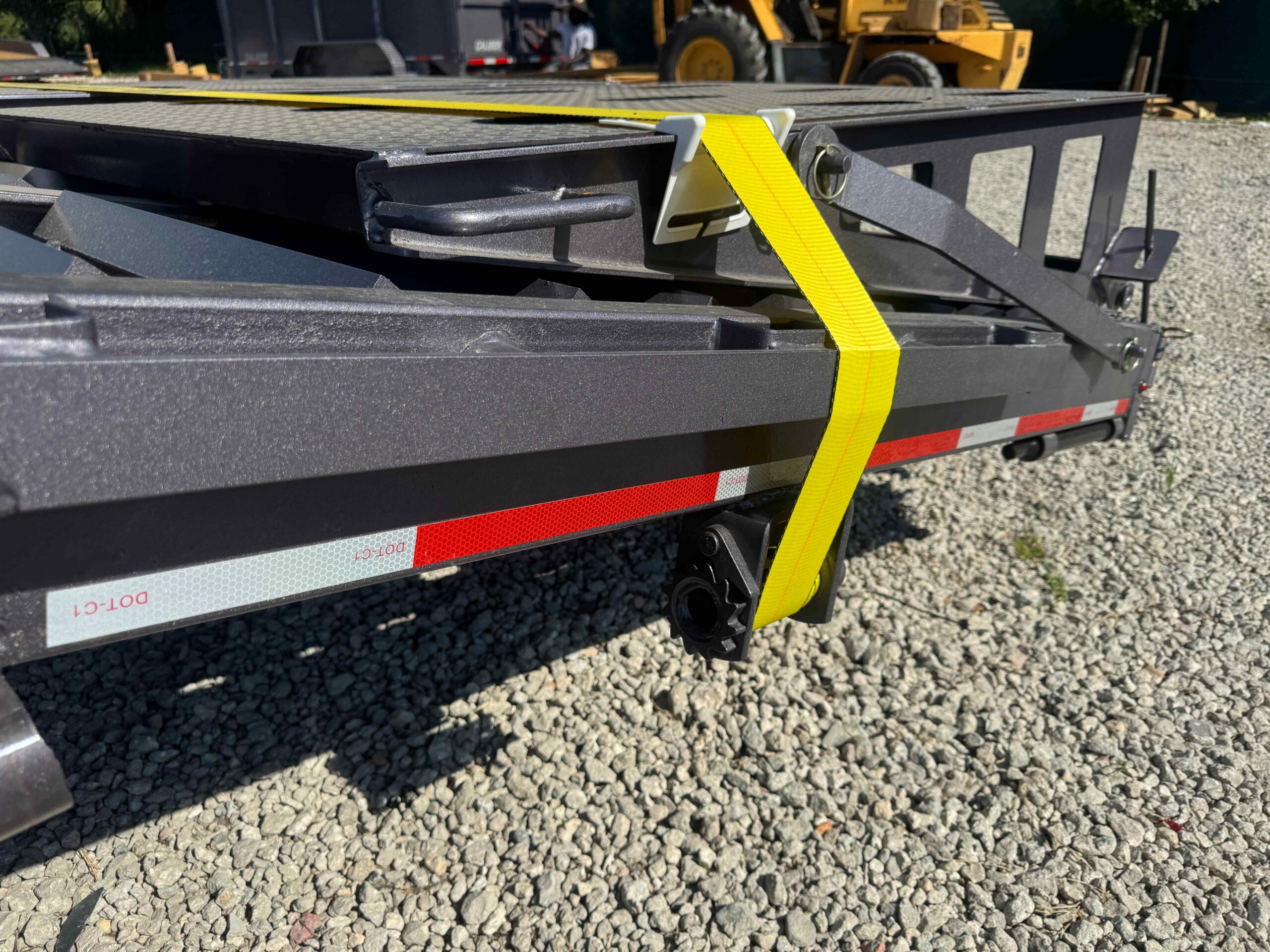 New 8.5×40 CALIBER Flatbed Trailer