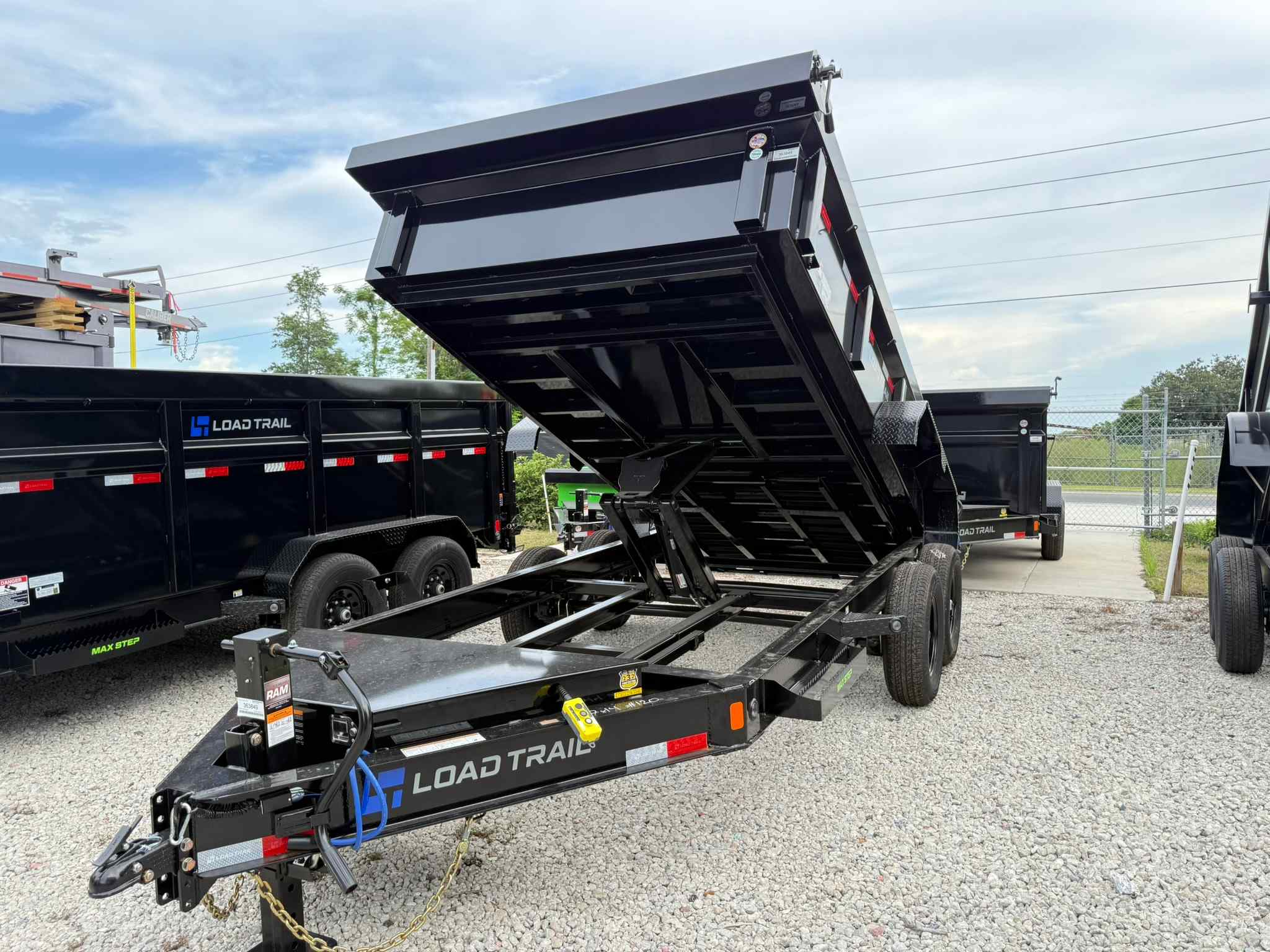 New 7×14 LOAD TRAIL Dump Trailer