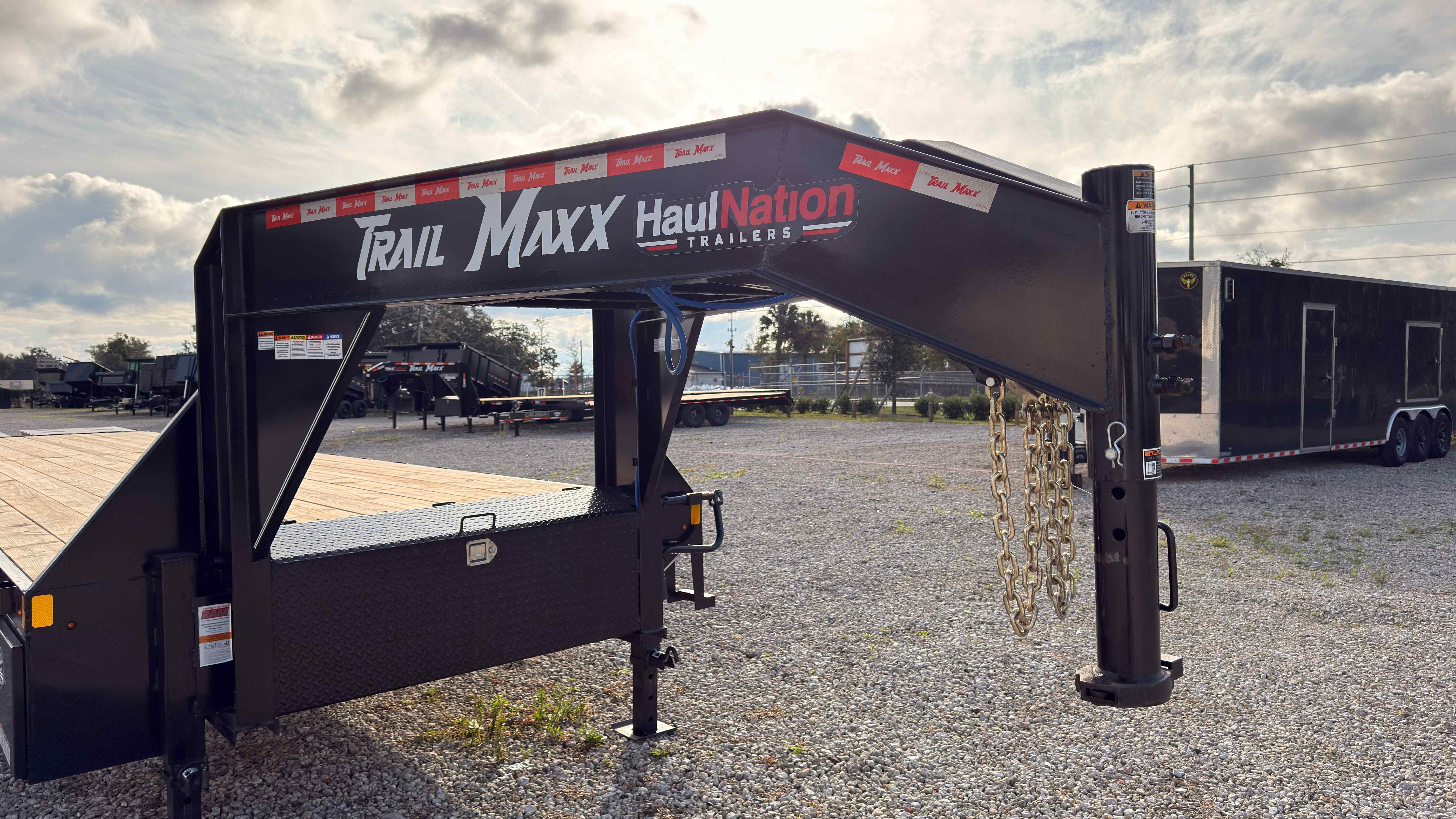 New 8.5×40 TRAILMAXX Flatbed Trailer