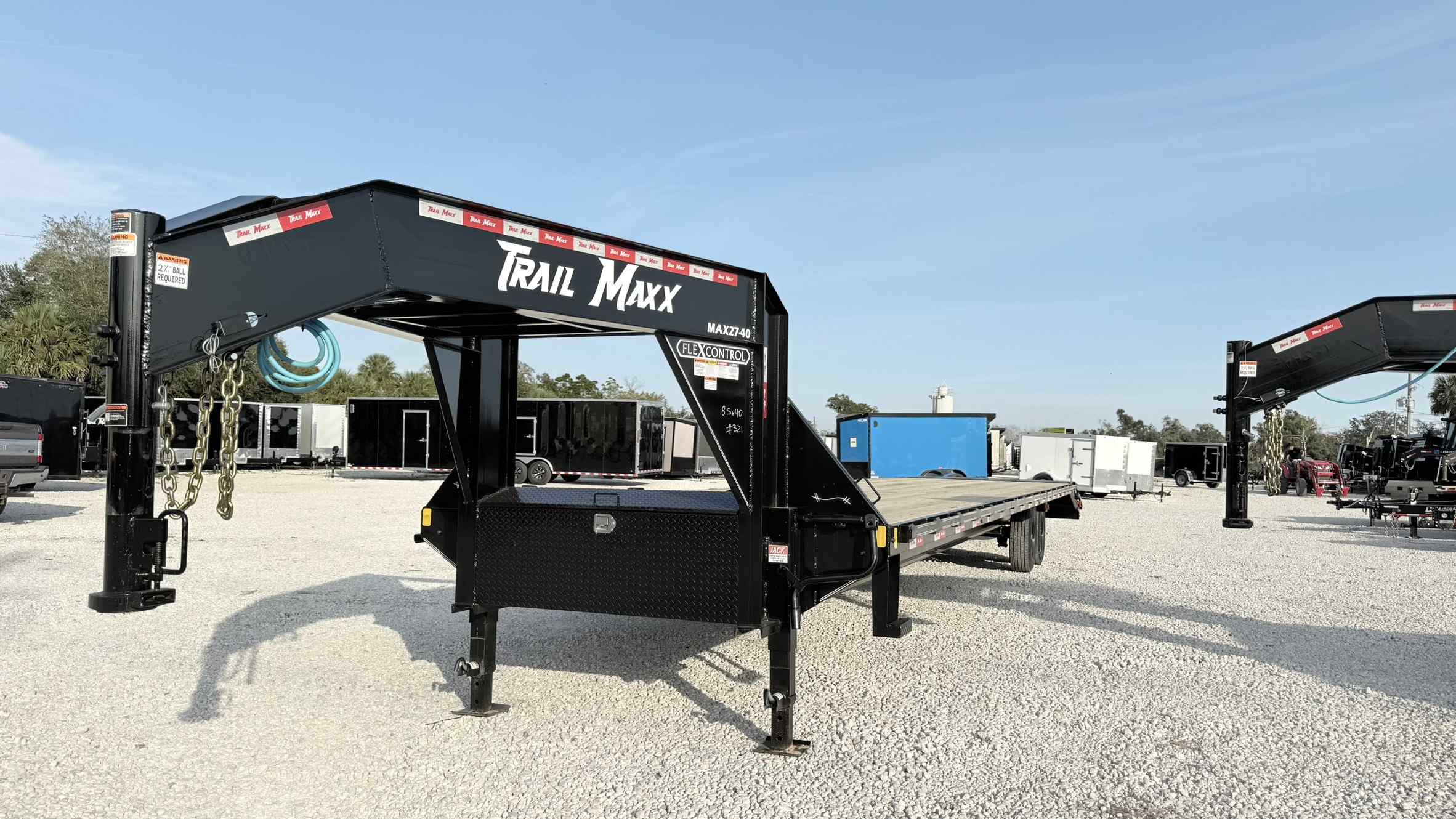 New 8.5×40 TRAILMAXX Flatbed Trailer