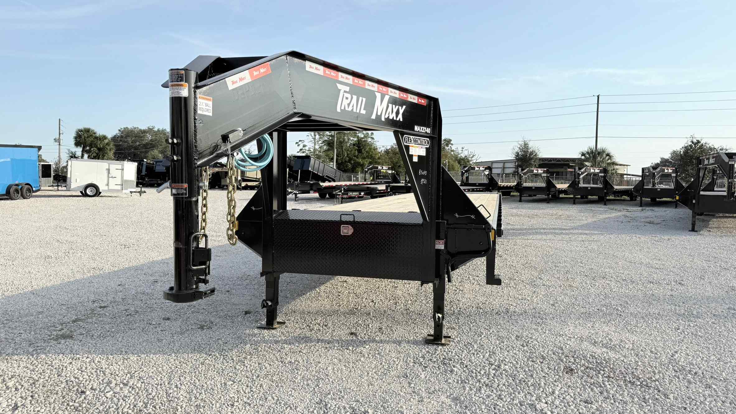 New 8.5×40 TRAILMAXX Flatbed Trailer