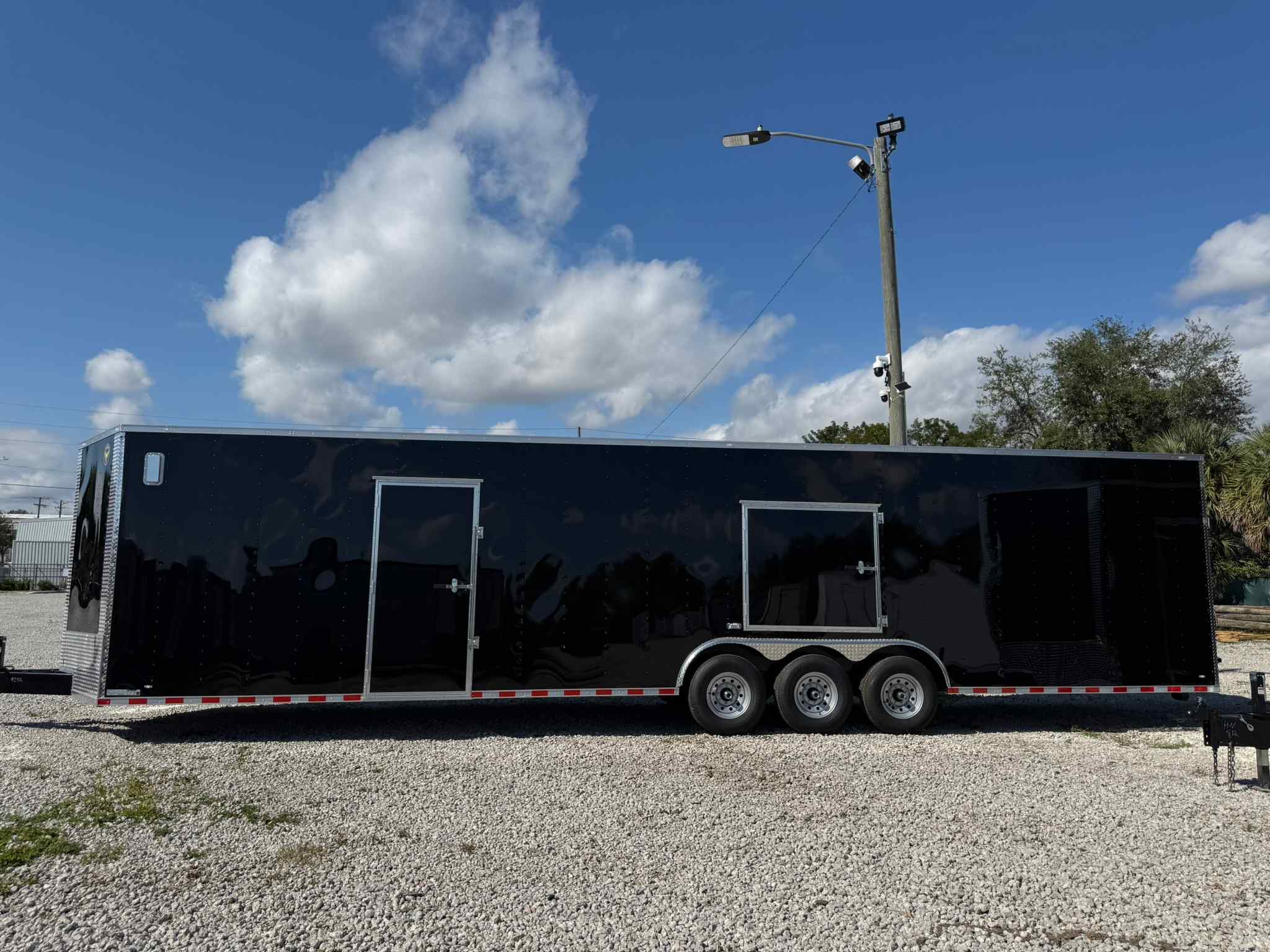 New 8.5×36 ELITE CARGO Enclosed Trailer