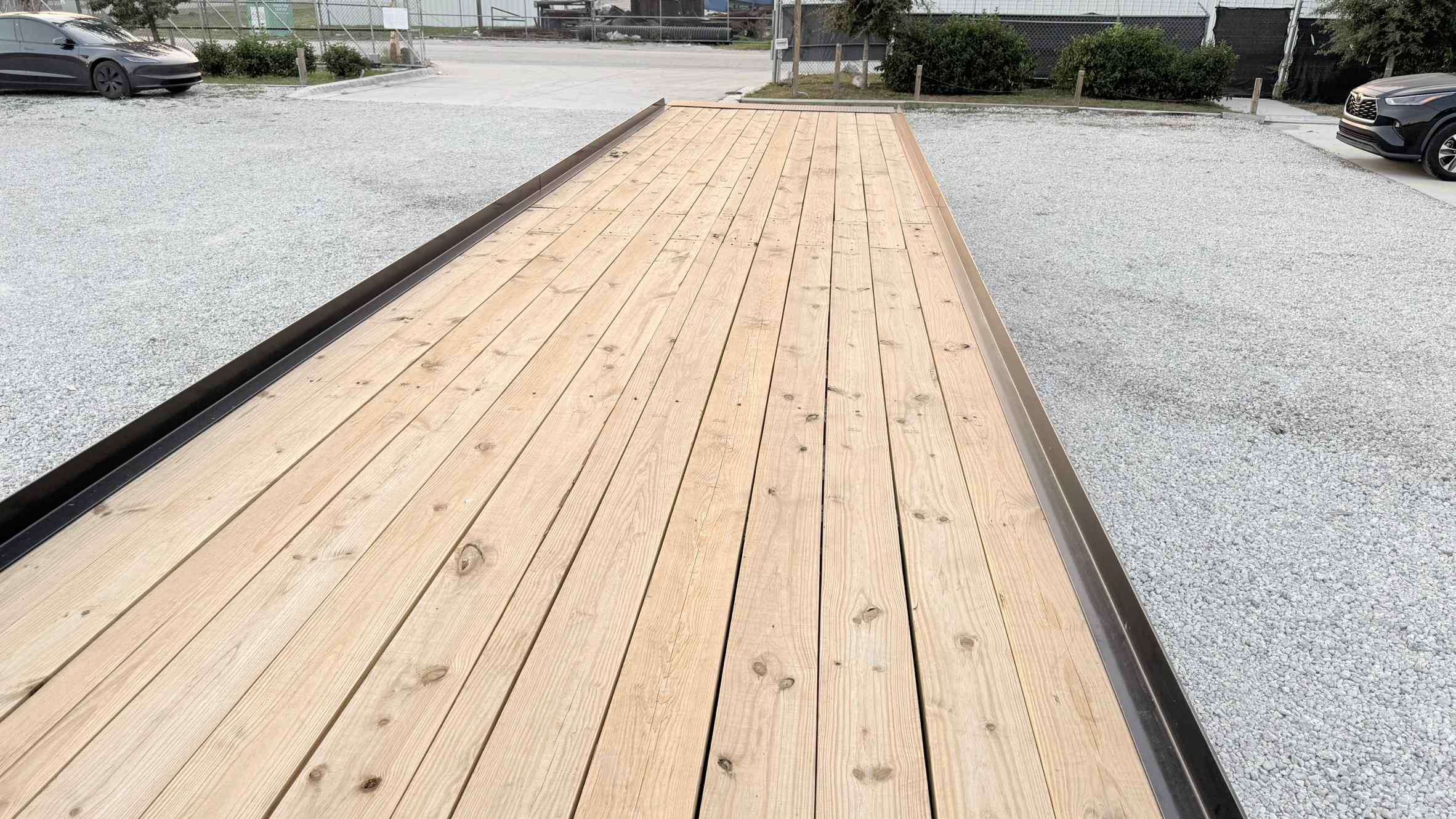 New 8.5X40 TRAILMAXX Tilt Trailer