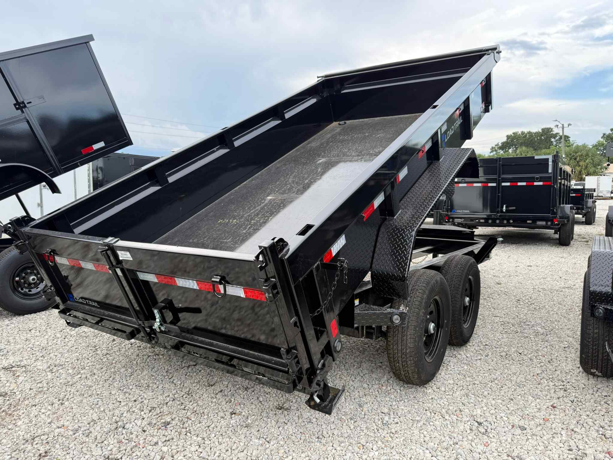 New 7×14 LOAD TRAIL Dump Trailer