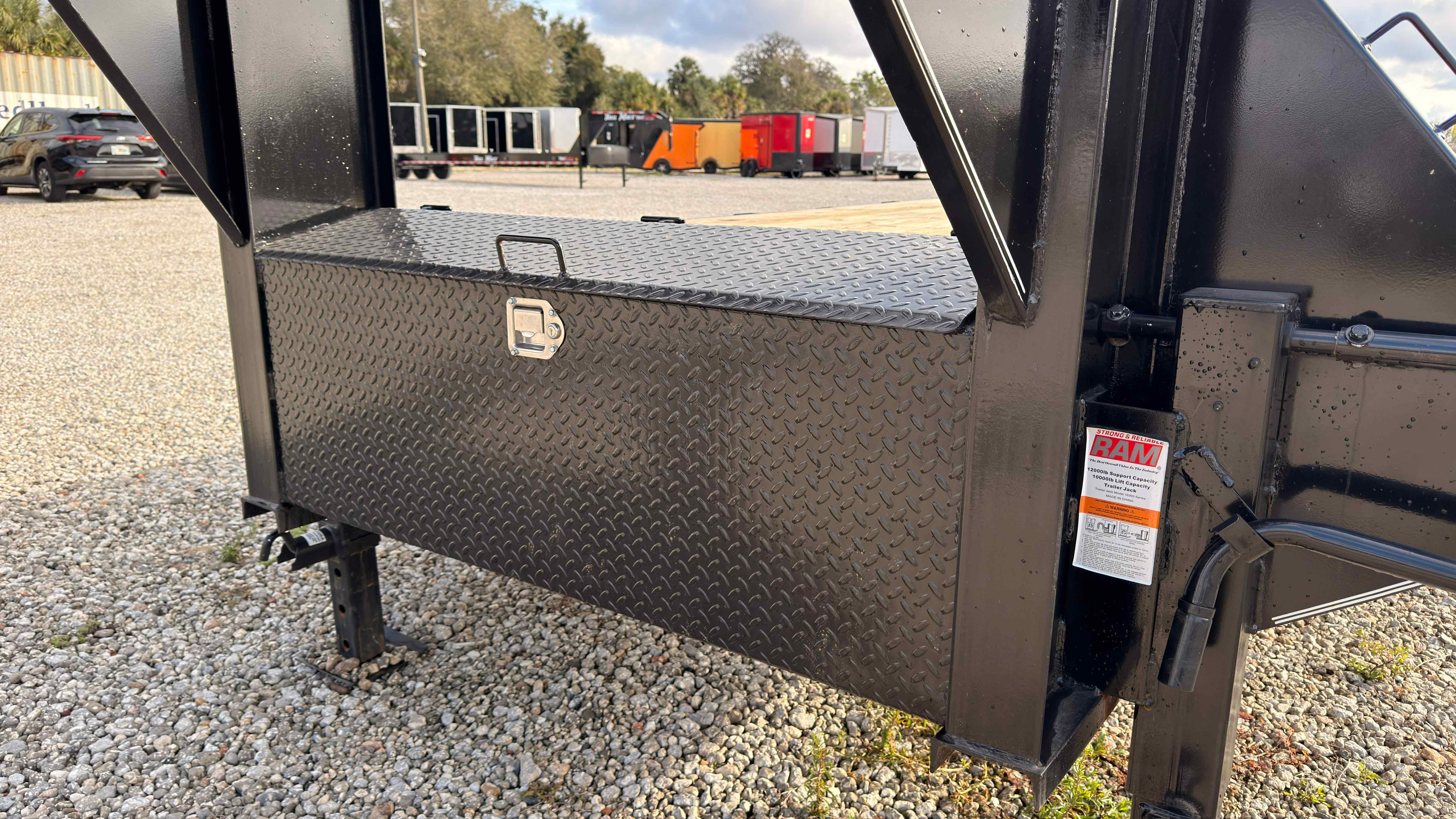 New 8.5×40 TRAILMAXX Flatbed Trailer